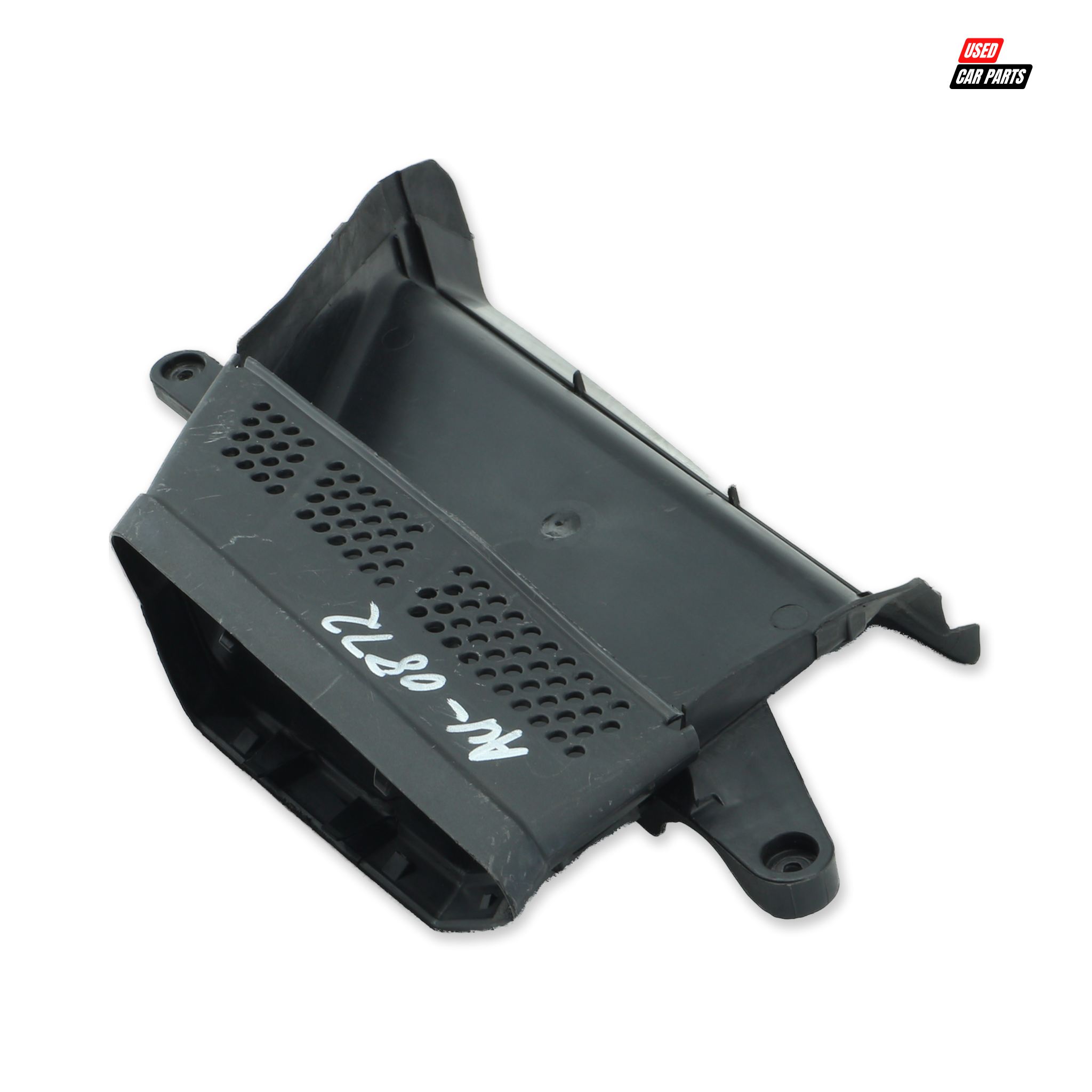 Used Audi A4 2008 Air Intake Filter Duct (Part Number 8K0129618)