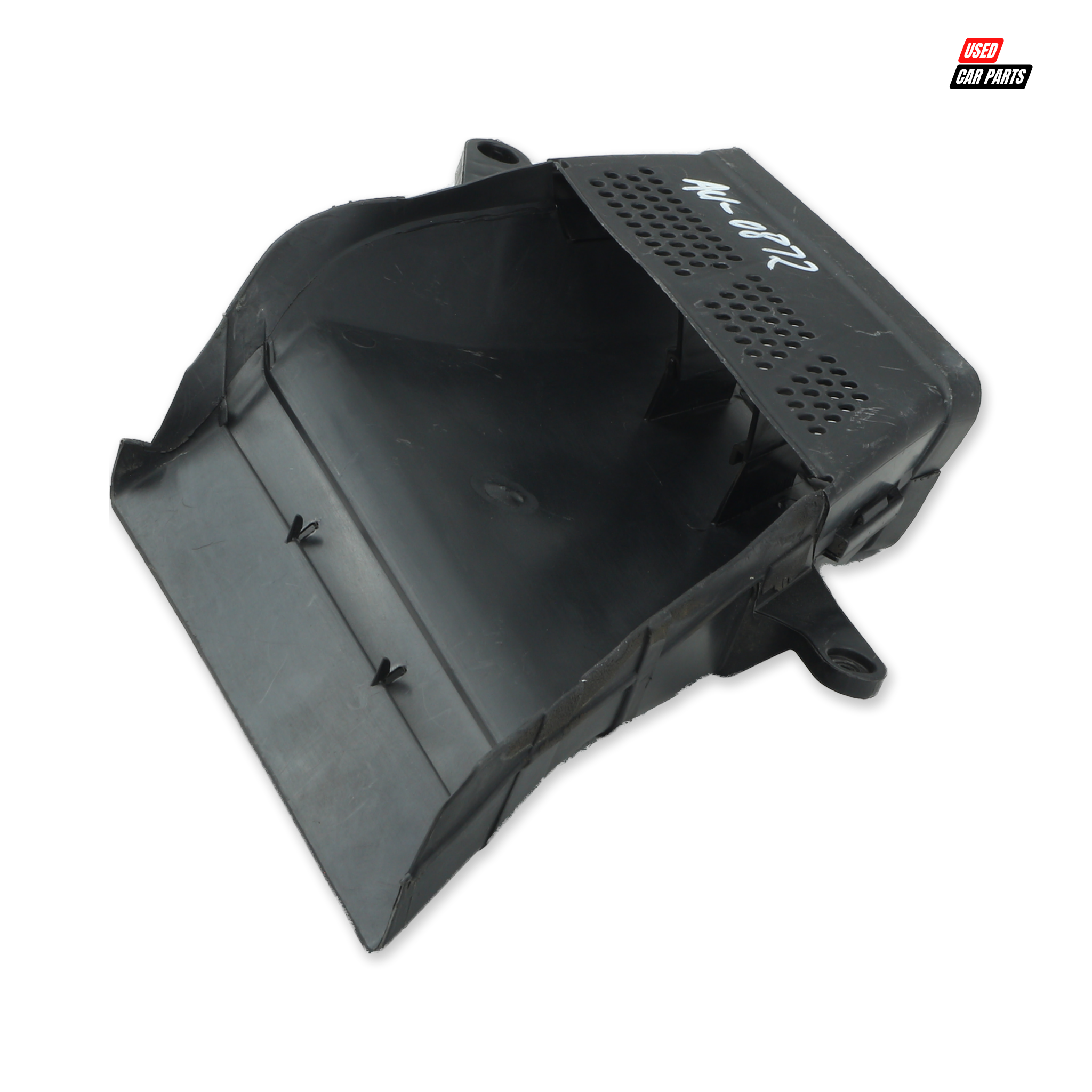 Used Audi A4 2008 Air Intake Filter Duct (Part Number 8K0129618)