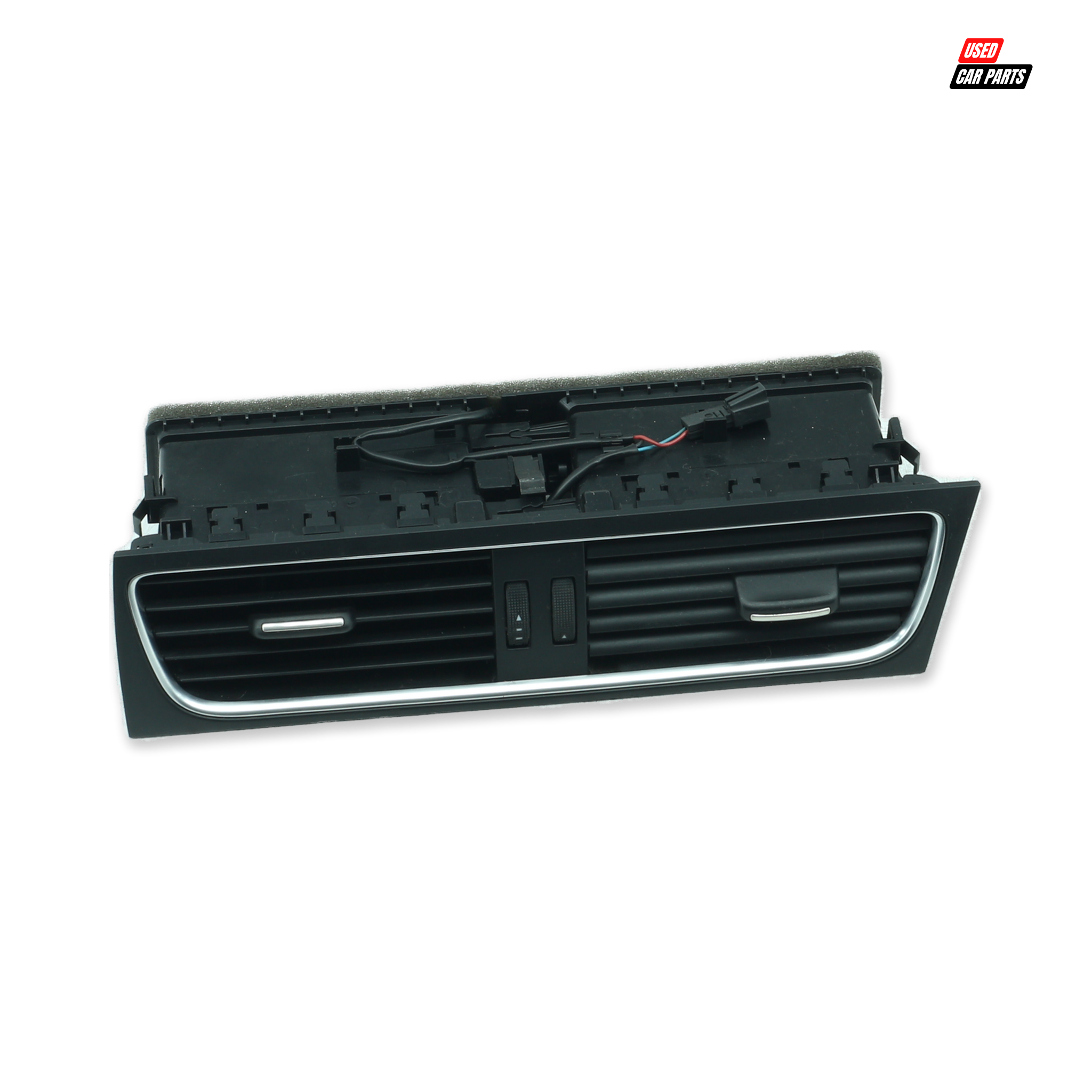 Used AUDI A5 S5 QUATTRO 2009 Dashboard Air Vent (Part Number 8T0820951C)