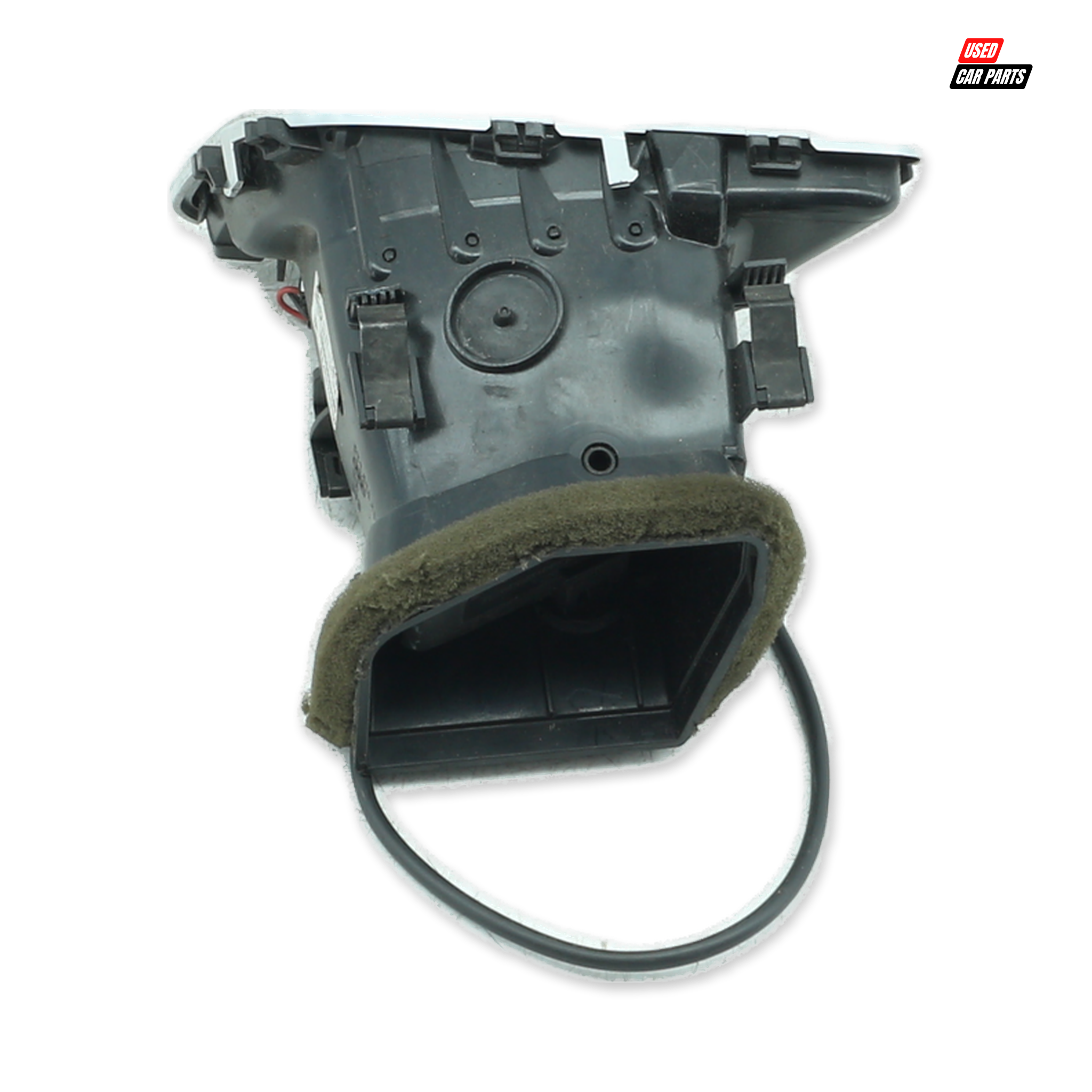 Used Passengers Side Air Vent (Part Number 8T2820902) for 2009 Audi A5 S5 Quattro