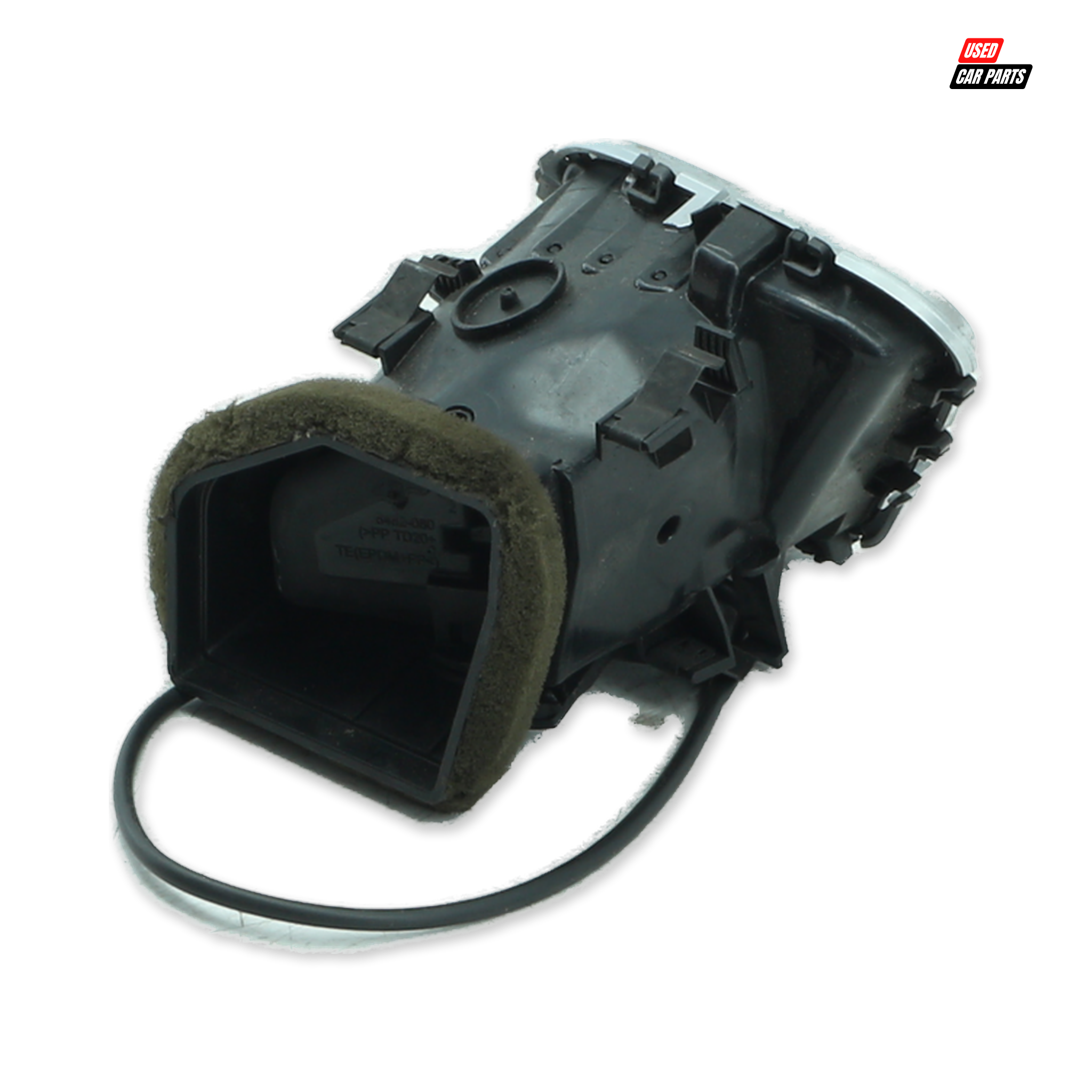 Used Passengers Side Air Vent (Part Number 8T2820902) for 2009 Audi A5 S5 Quattro