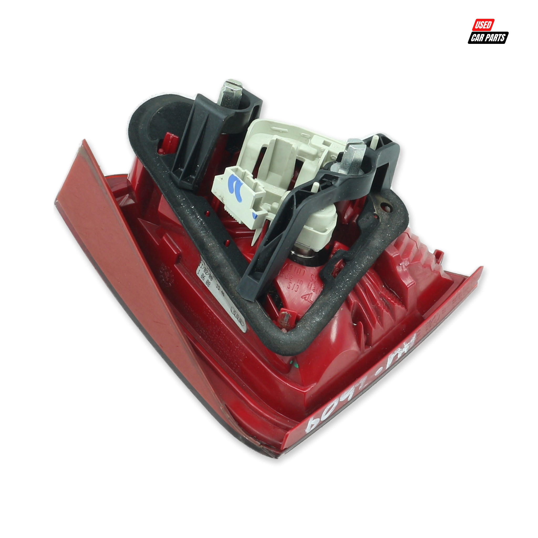 Used Passengers Side Inner Taillight (Part Number 8T0945093) for 2009 Audi A5 S5 Quattro