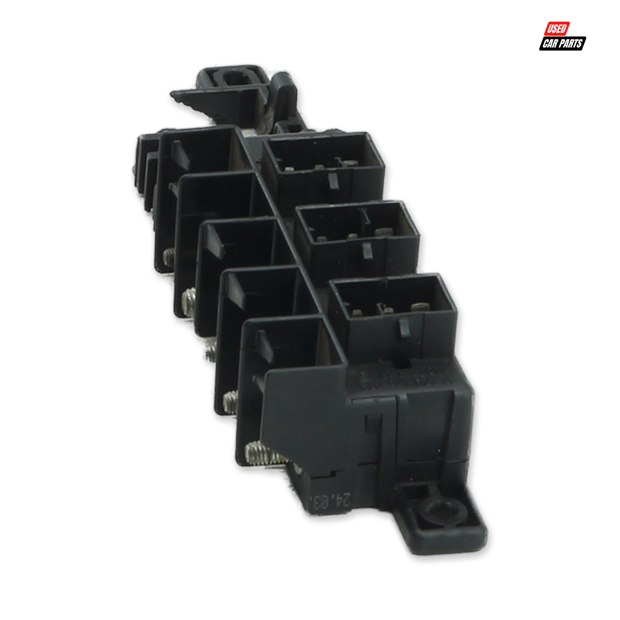 Used AUDI A3 2003 Main Fuse Relay Bracket (Part Number 8L0941822A)