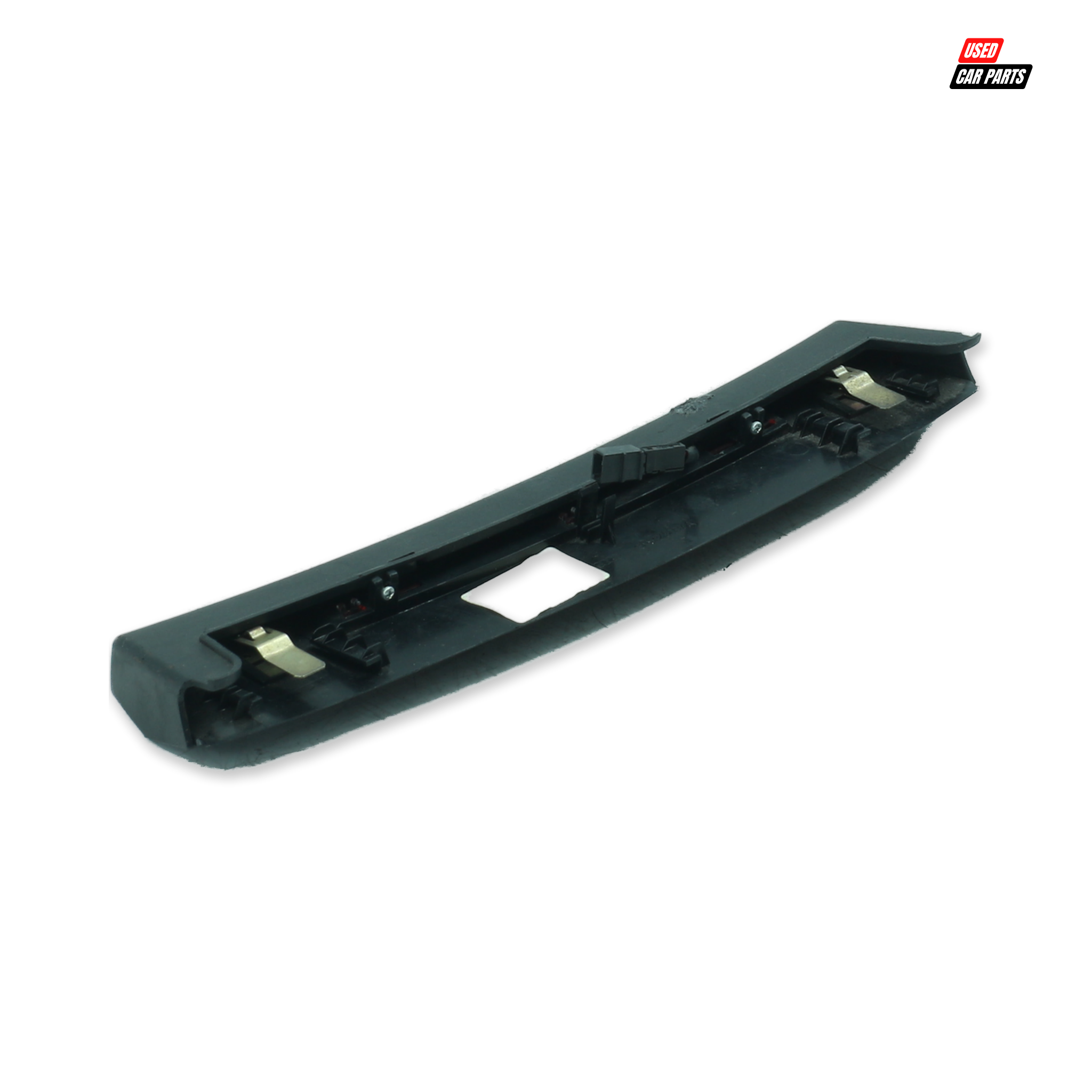 Used Center Brake Light (Part Number 8N8945097A) for 2002 AUDI TT COUPE QUATTRO