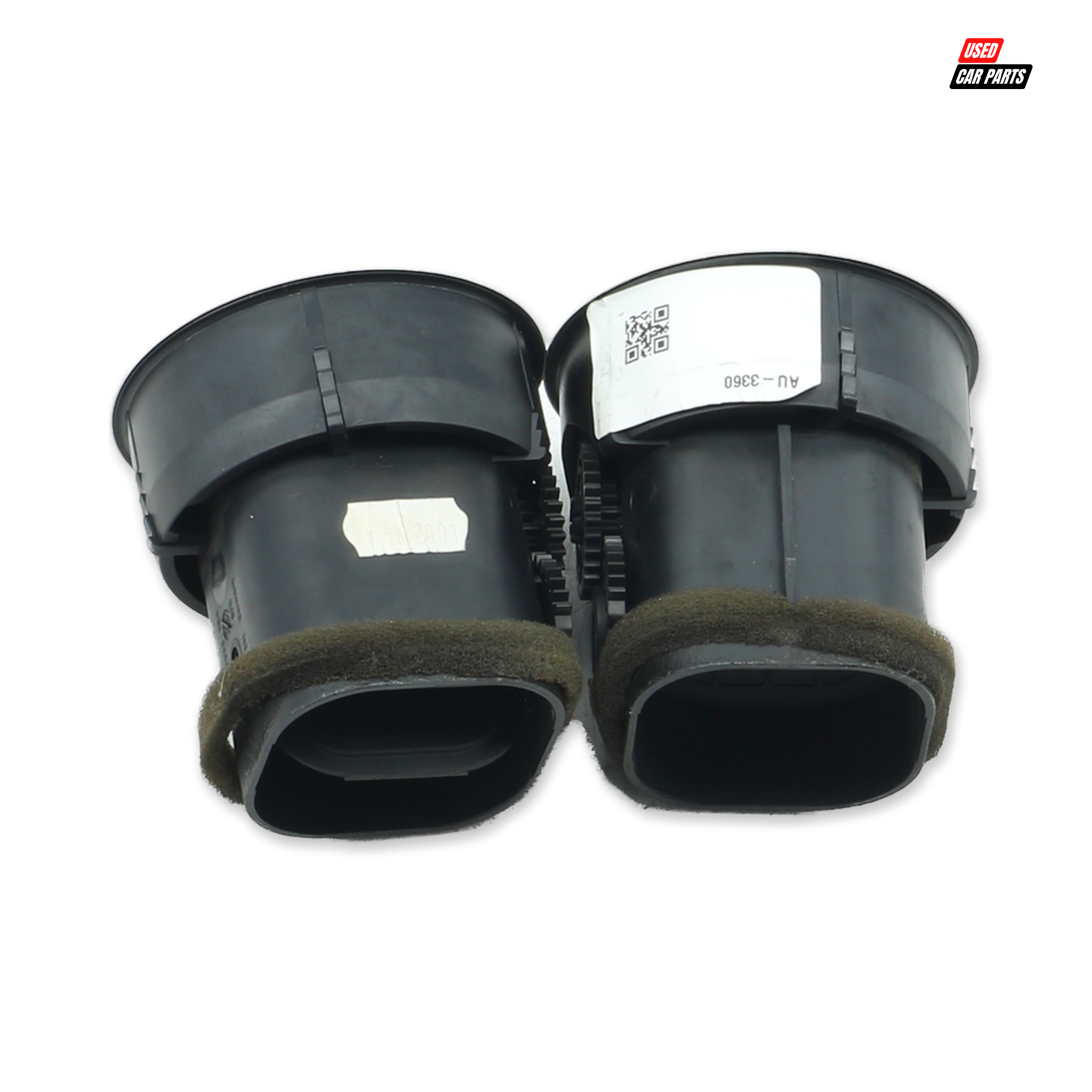 Used Dashboard Center Air Vent for 2002 Audi TT Coupe Quattro