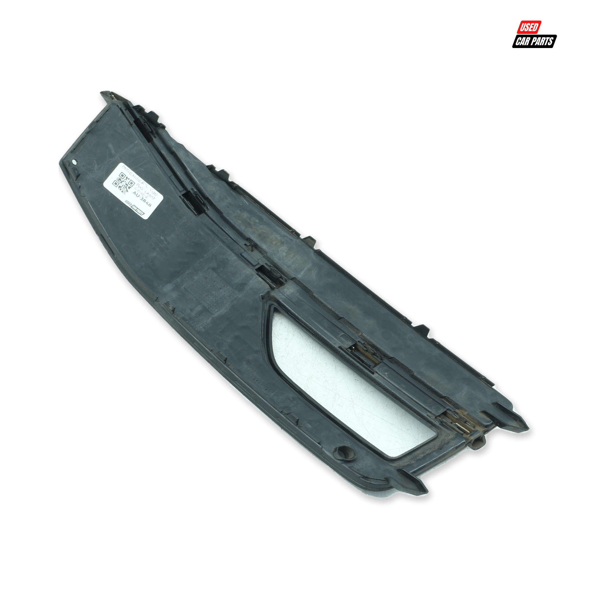 Used Passengers Side Fog Light Grill (Part Number 8K0807681N) for 2014 Audi A4 1.8T S Multitronic