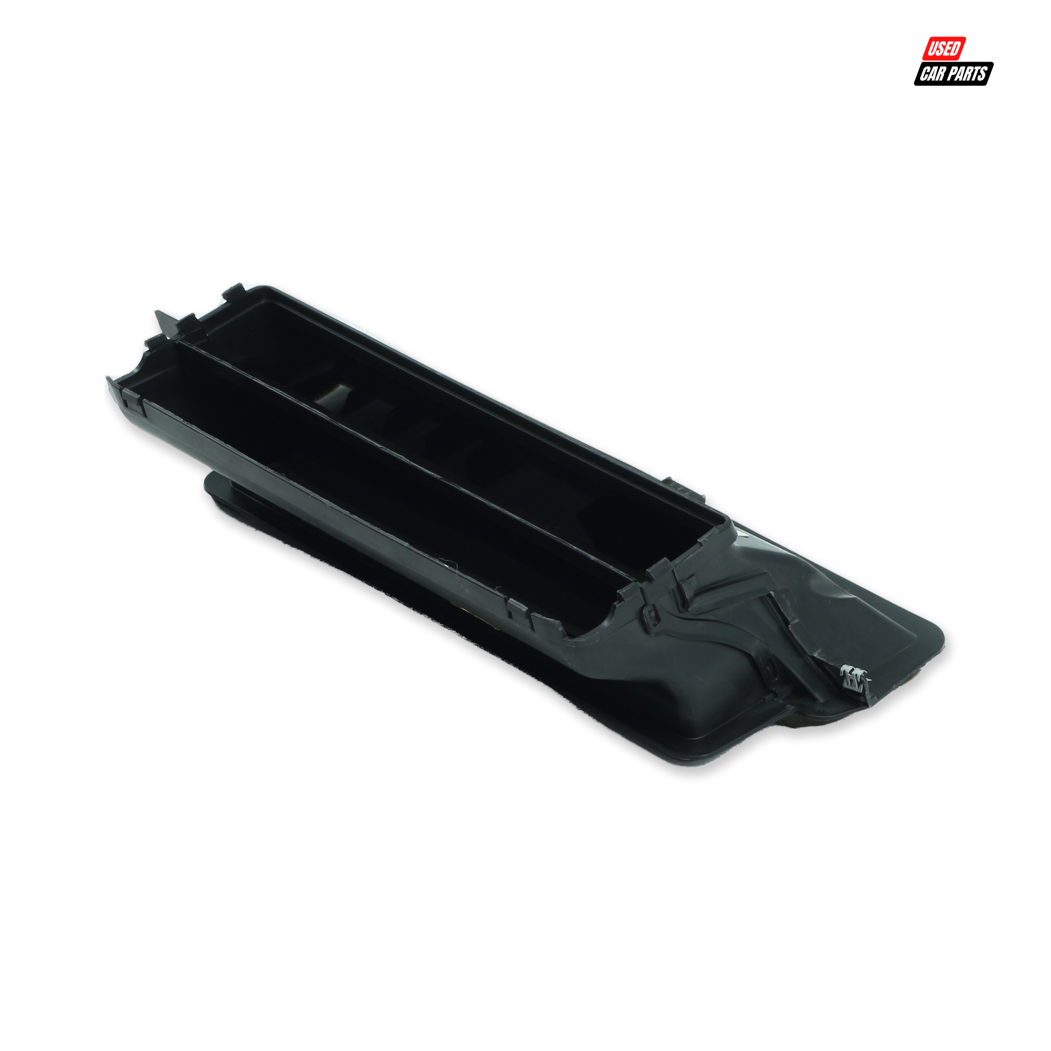 Used AUDI Q5 2010 Center Defrost Air Duct (Part Number 8R2858431A)