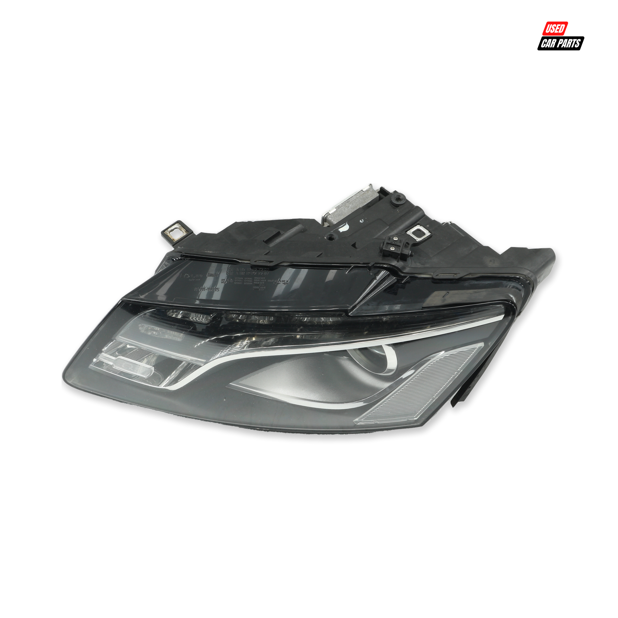 Used Audi Q5 Passengers Side Headlight (Part Number 8K0941597C)
