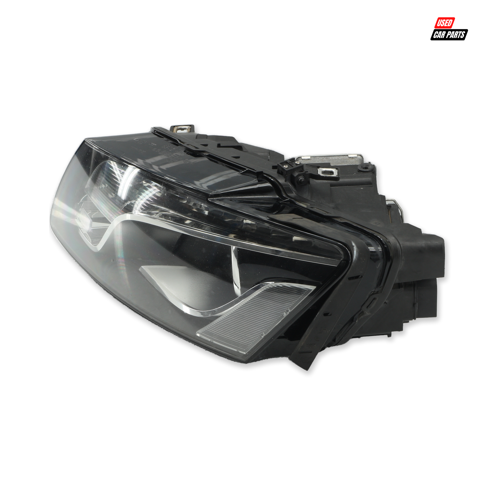 Used Audi Q5 Passengers Side Headlight (Part Number 8K0941597C)