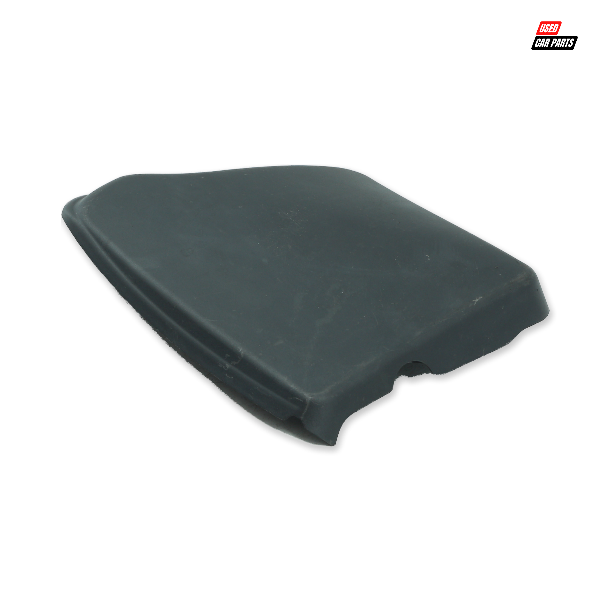 Used Audi Q5 2010 Passengers Taillight Cover (Part Number 8R0945426A)