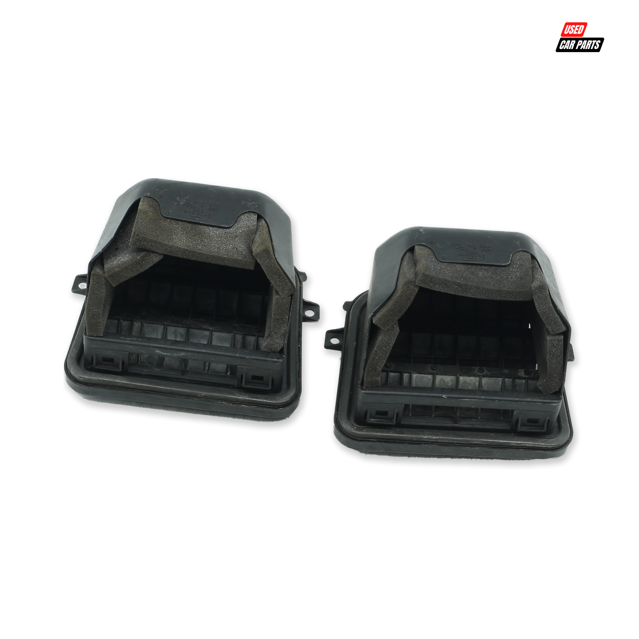 Used Rear Trunk Air Vent (Part Number 8K0819161B) for 2010 AUDI Q5 2.0 T FSI QUATTRO S TRONIC