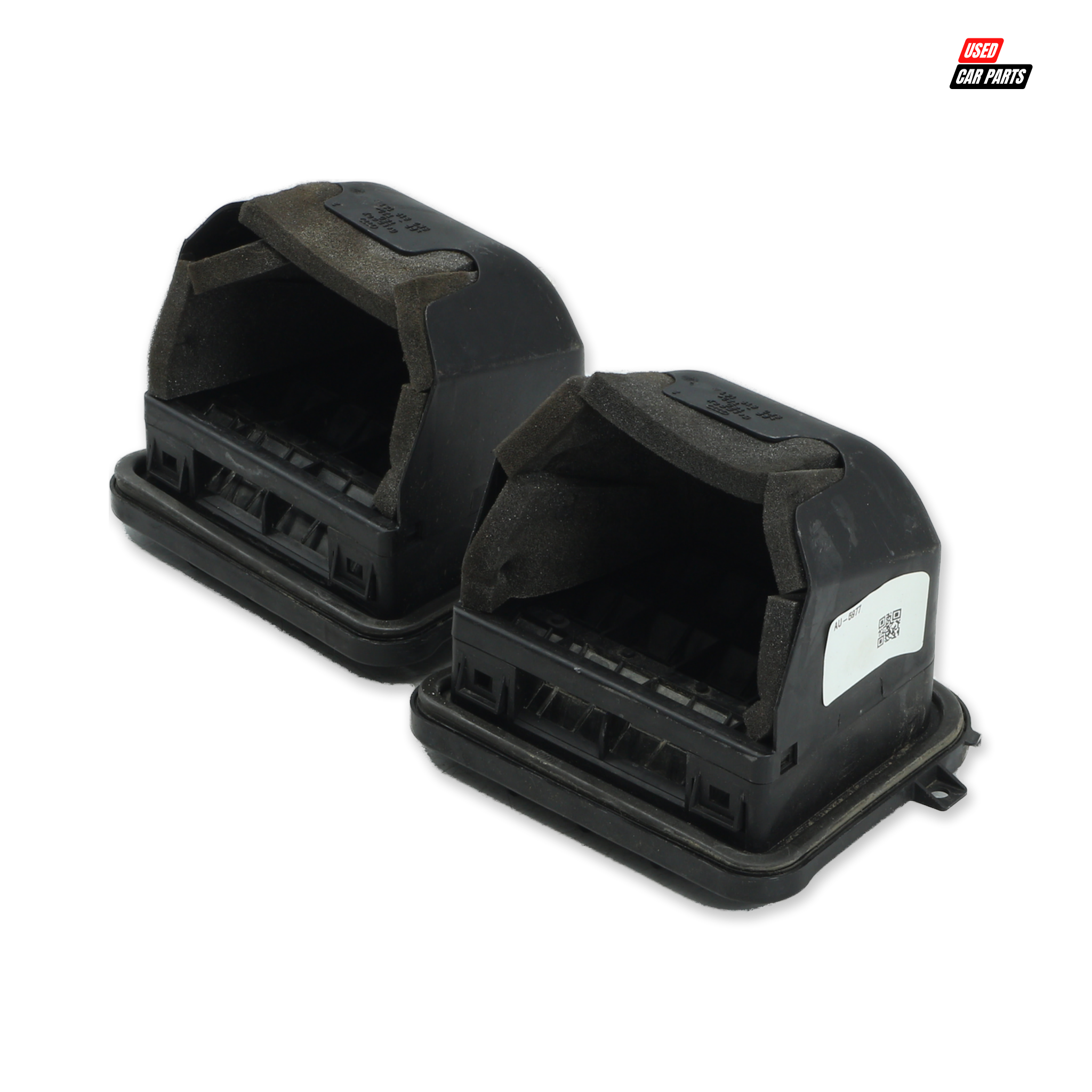 Used Rear Trunk Air Vent (Part Number 8K0819161B) for 2010 AUDI Q5 2.0 T FSI QUATTRO S TRONIC