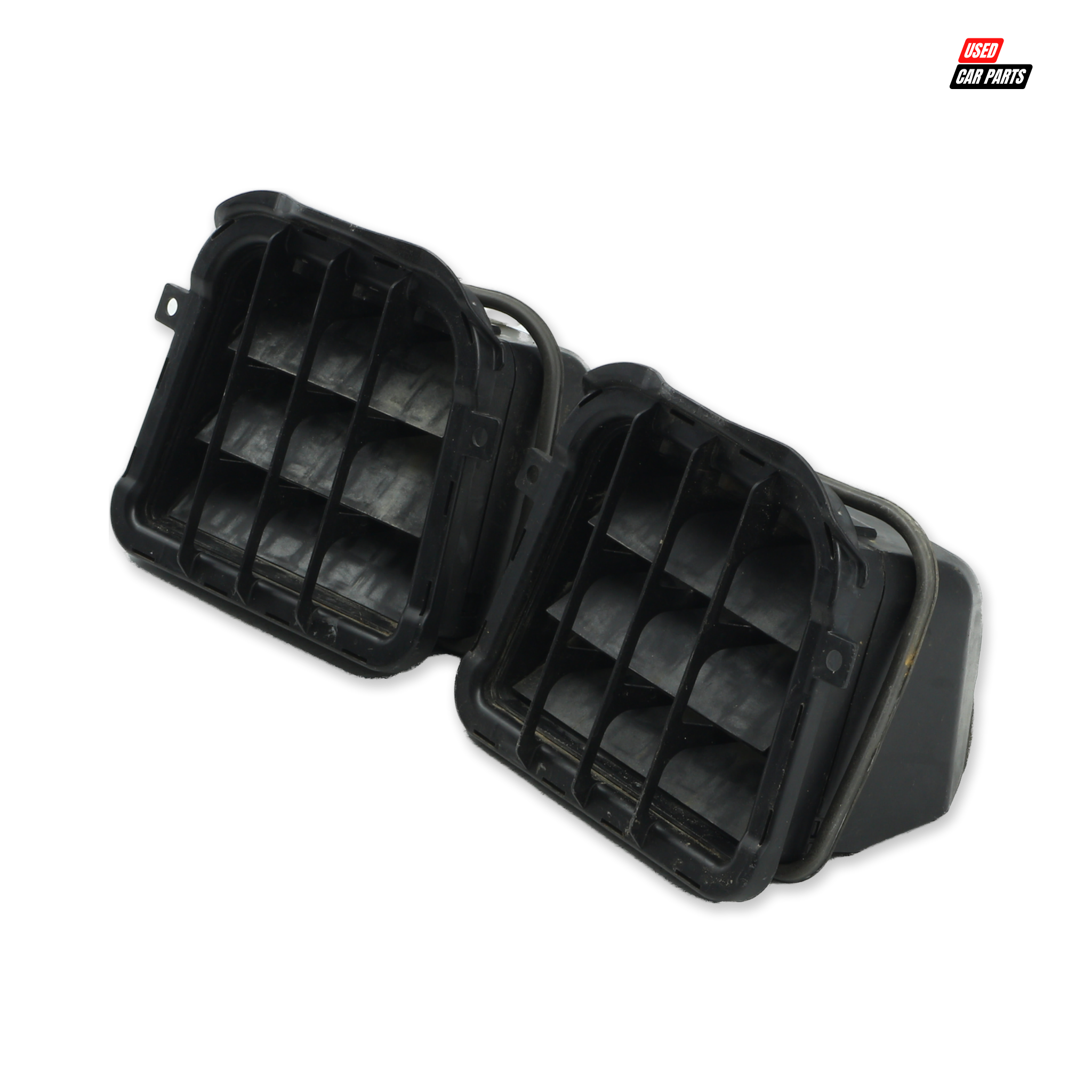 Used Rear Trunk Air Vent (Part Number 8K0819161B) for 2010 AUDI Q5 2.0 T FSI QUATTRO S TRONIC