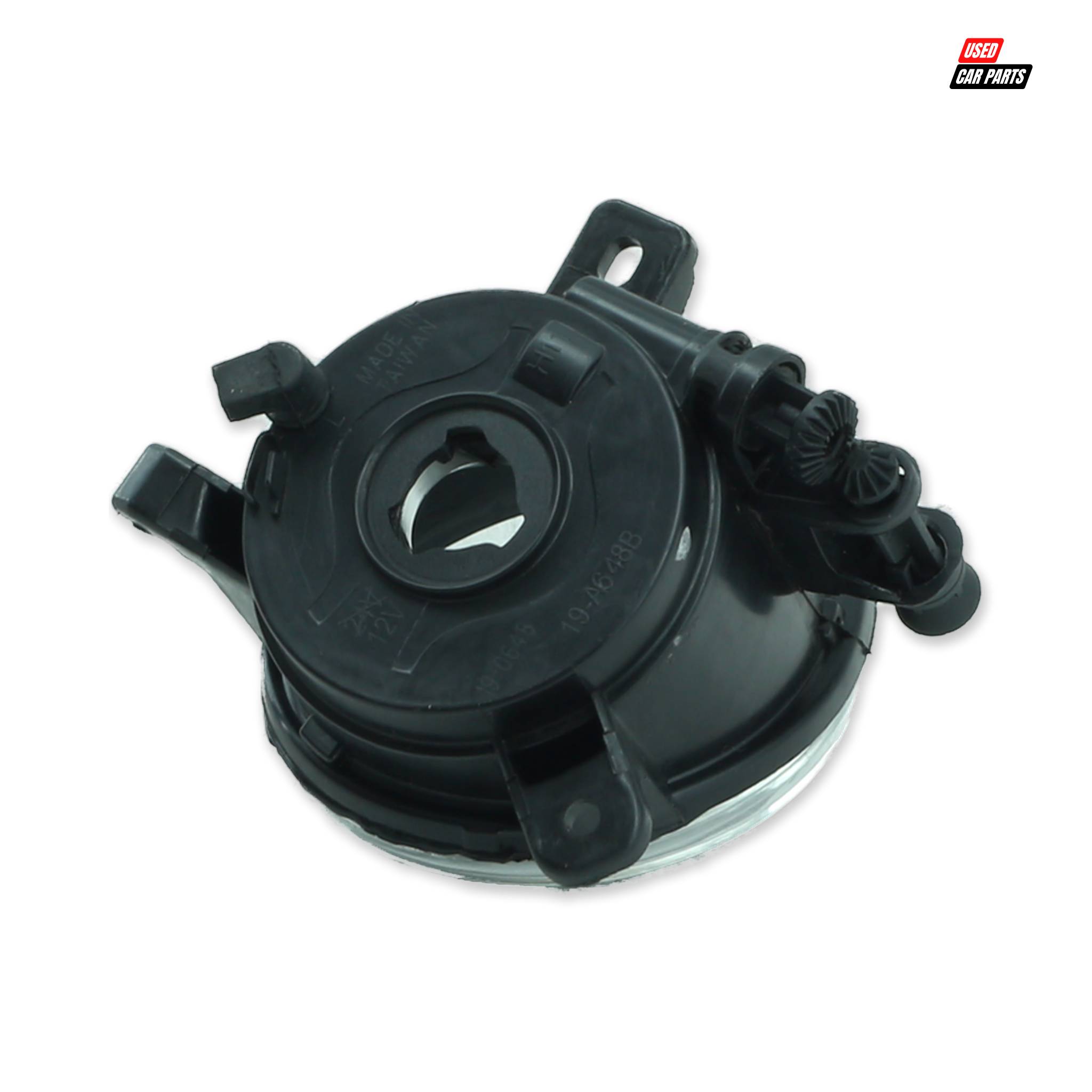 Passengers Side Fog Light for 2011 Audi A4 1.8T Ambition (Used/Salvaged)