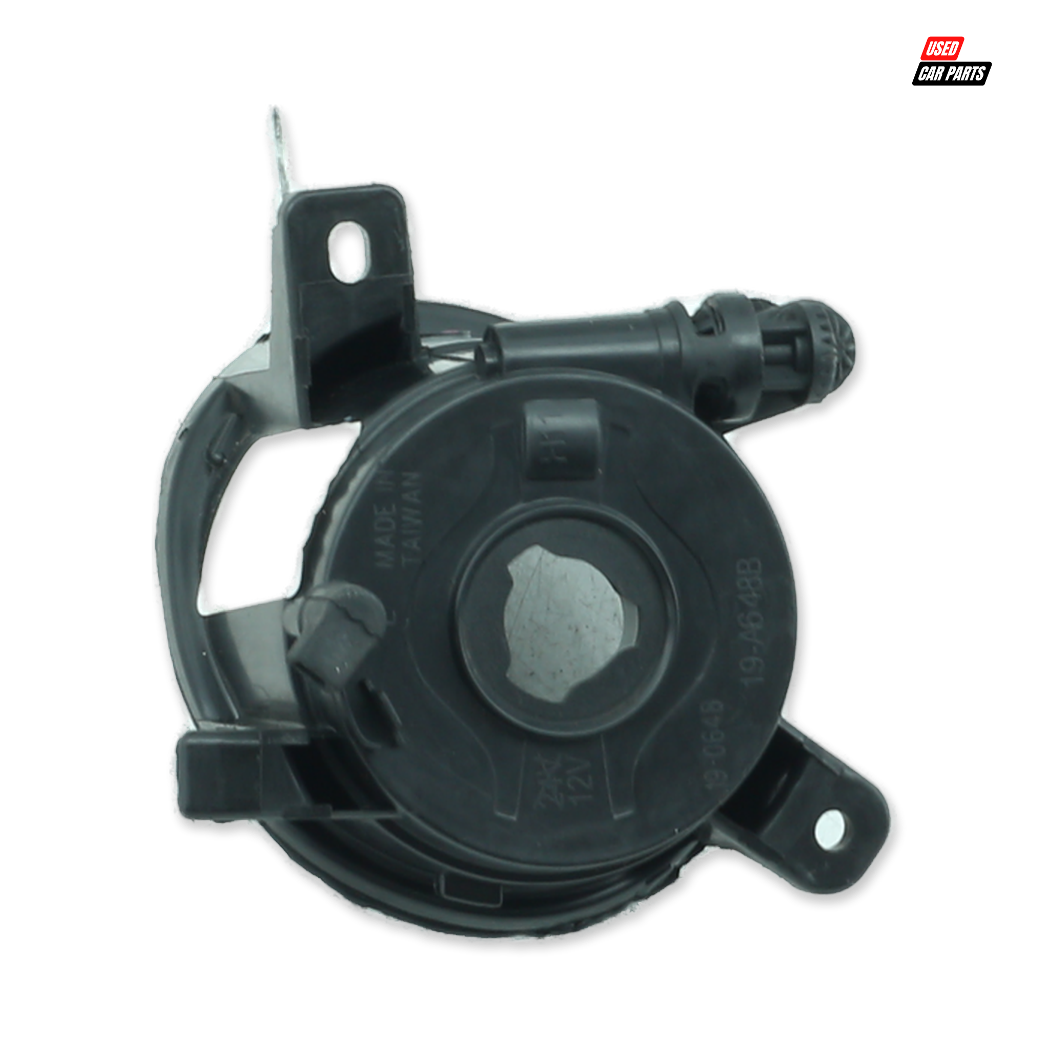 Passengers Side Fog Light for 2011 Audi A4 1.8T Ambition (Used/Salvaged)