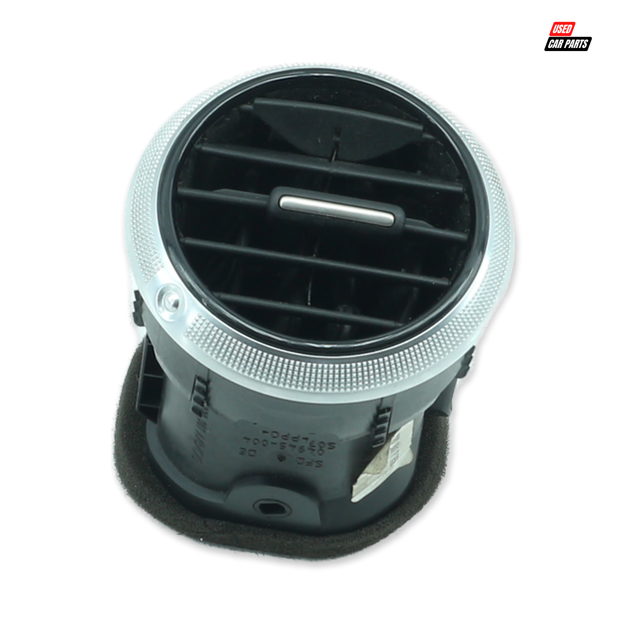 Used Audi TT Coupe Dashboard Air Vent (Part Number 8J0820901)