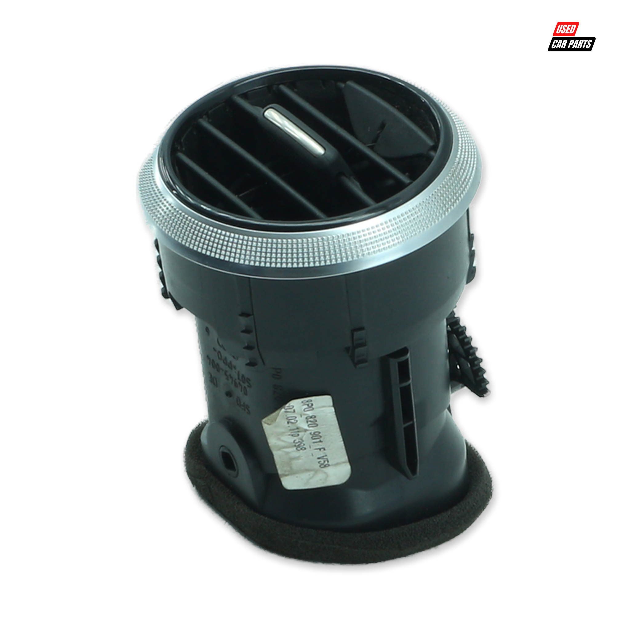 Used Audi TT Coupe Dashboard Air Vent (Part Number 8J0820901)