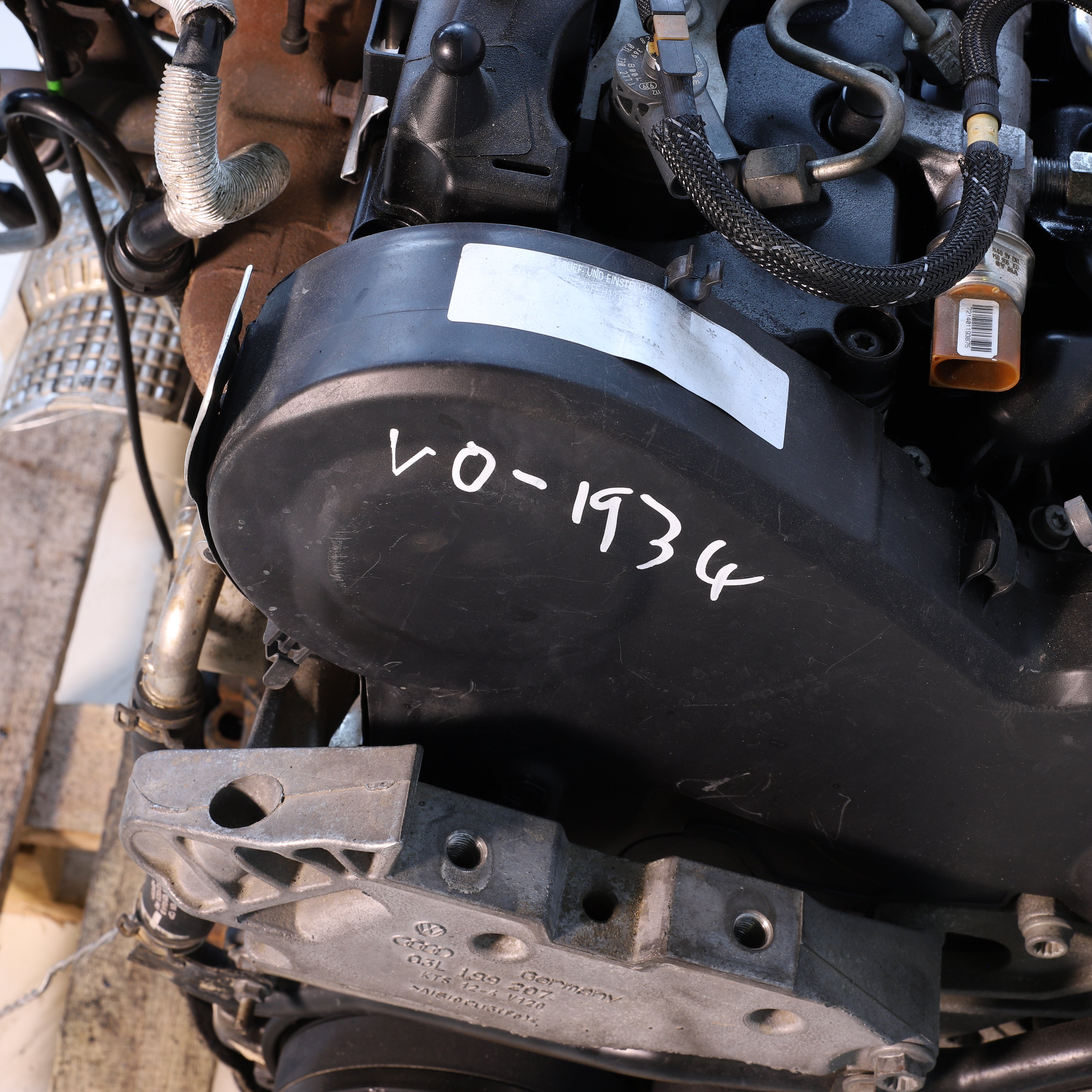 Volkswagen Tiguan Diesel 2.0L TDI Engine