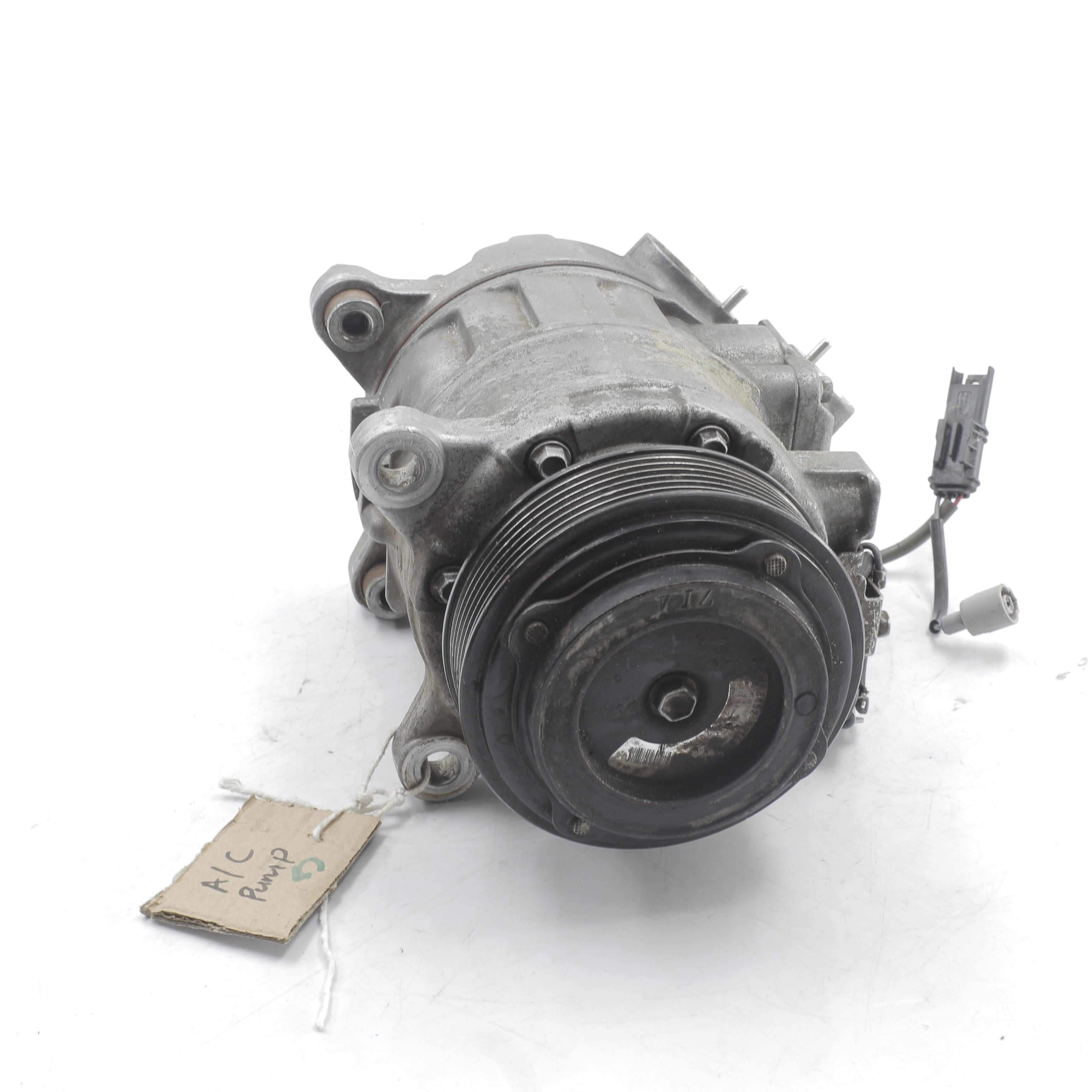 BMW 320i M Sport F30 2.0T Air Conditioner Pump