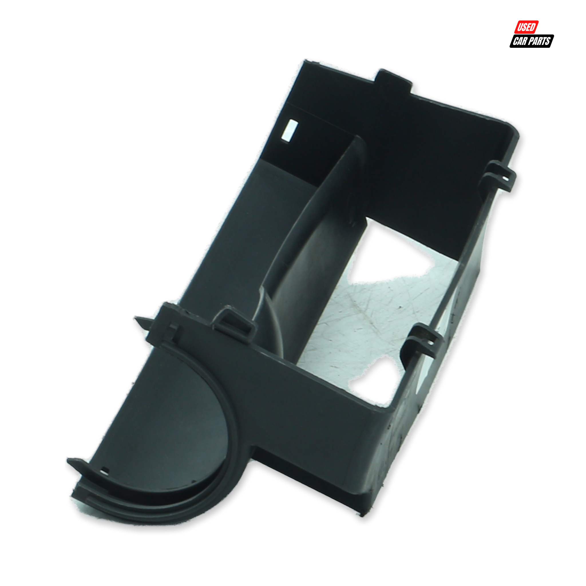 Used Air Intake Duct Cover (Part Number 1K0805962E) for 2013 VOLKSWAGEN 1.6 TDI COMFORTLINE