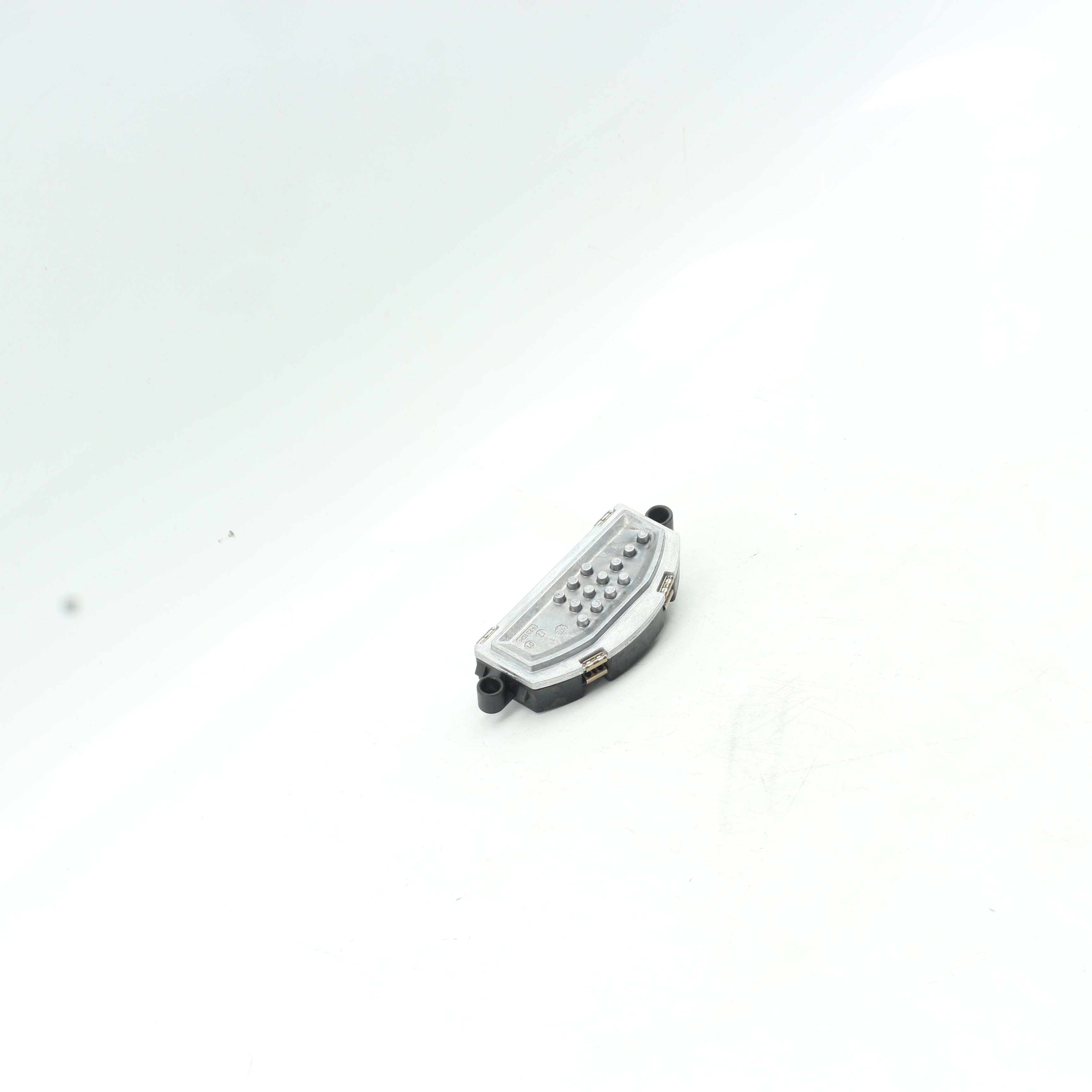 Used VOLKSWAGEN POLO 1.2 TRENDLINE DSG Blower Motor Resistor - OEM Part 2Q0907521