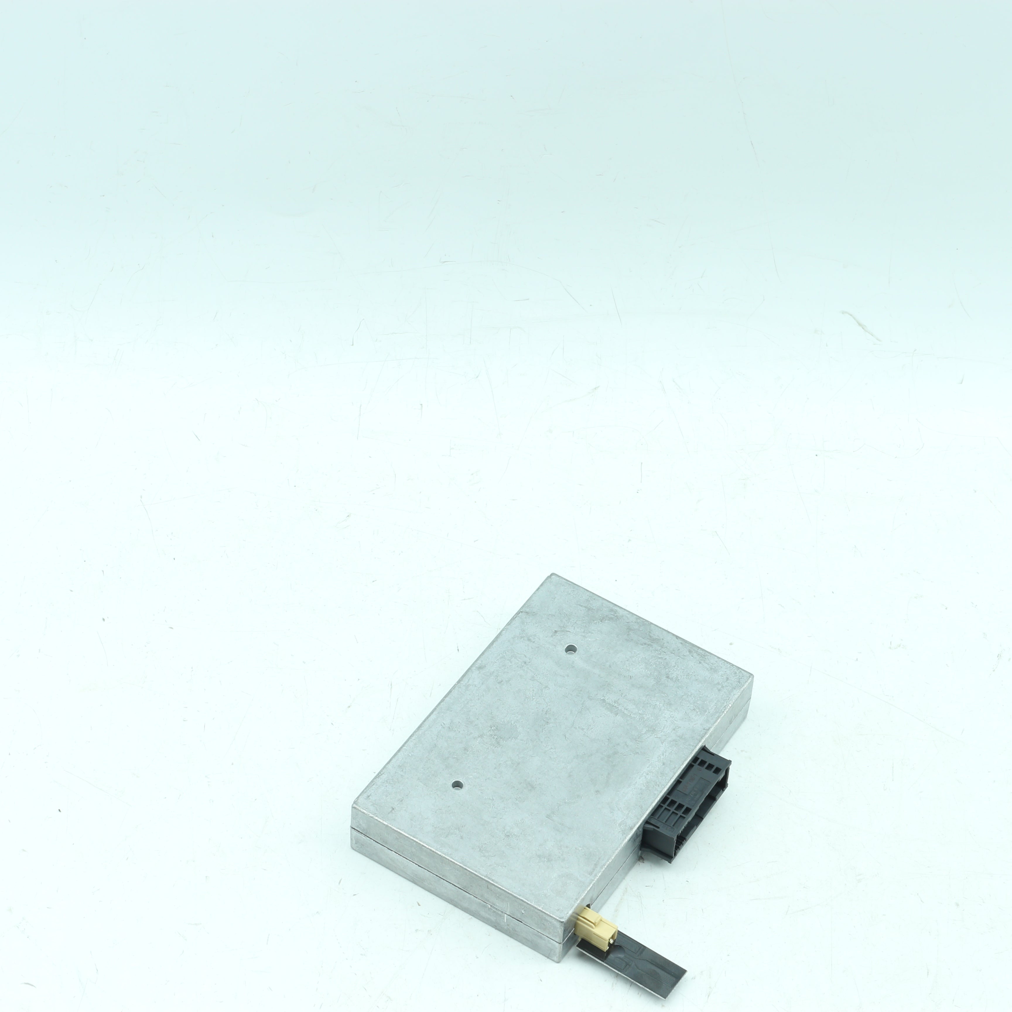 Used AUDI A5 S5 QUATTRO Bluetooth Module - OEM Part 8T0862335B
