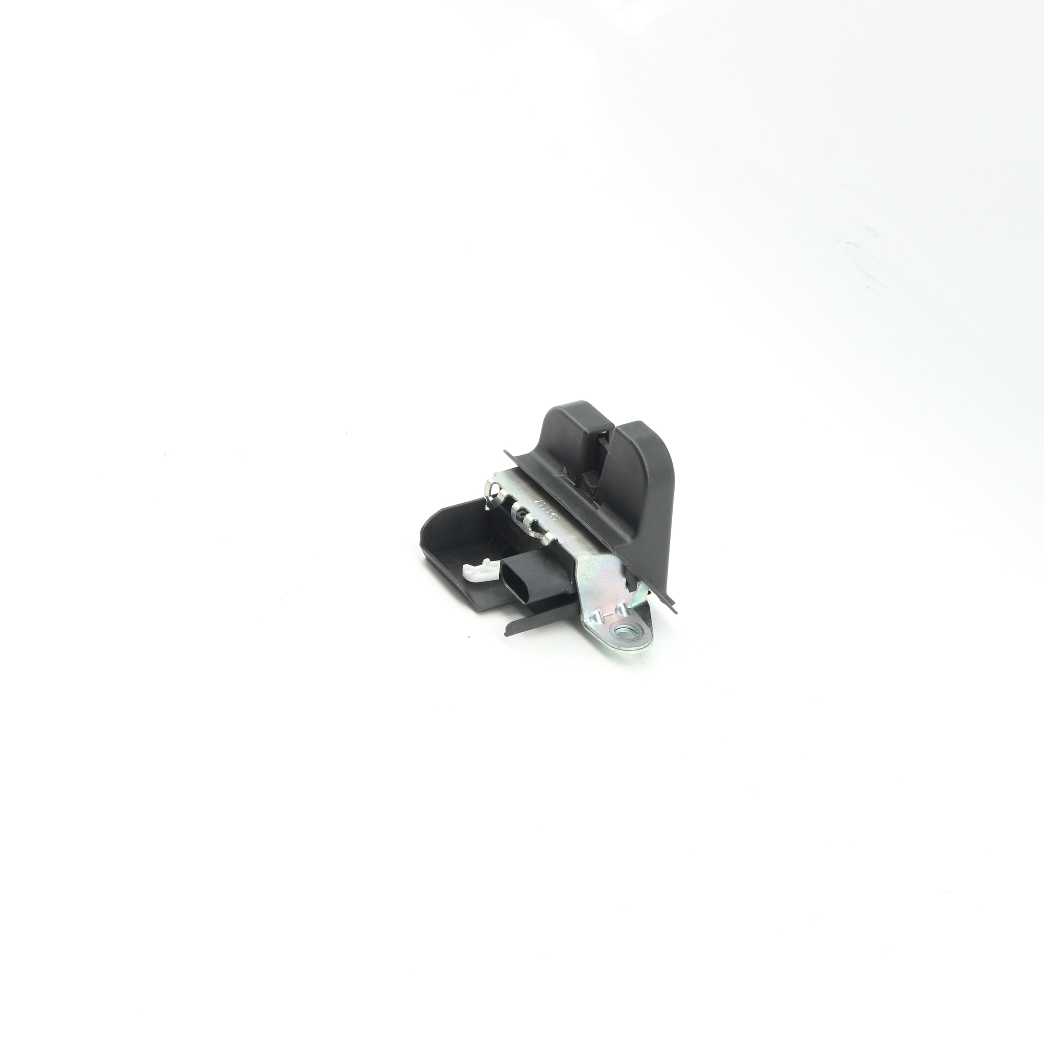 Used VOLKSWAGEN POLO 1.2 TRENDLINE DSG Boot Lid Tailgate Locking Mechanism - OEM Part 2G6827505