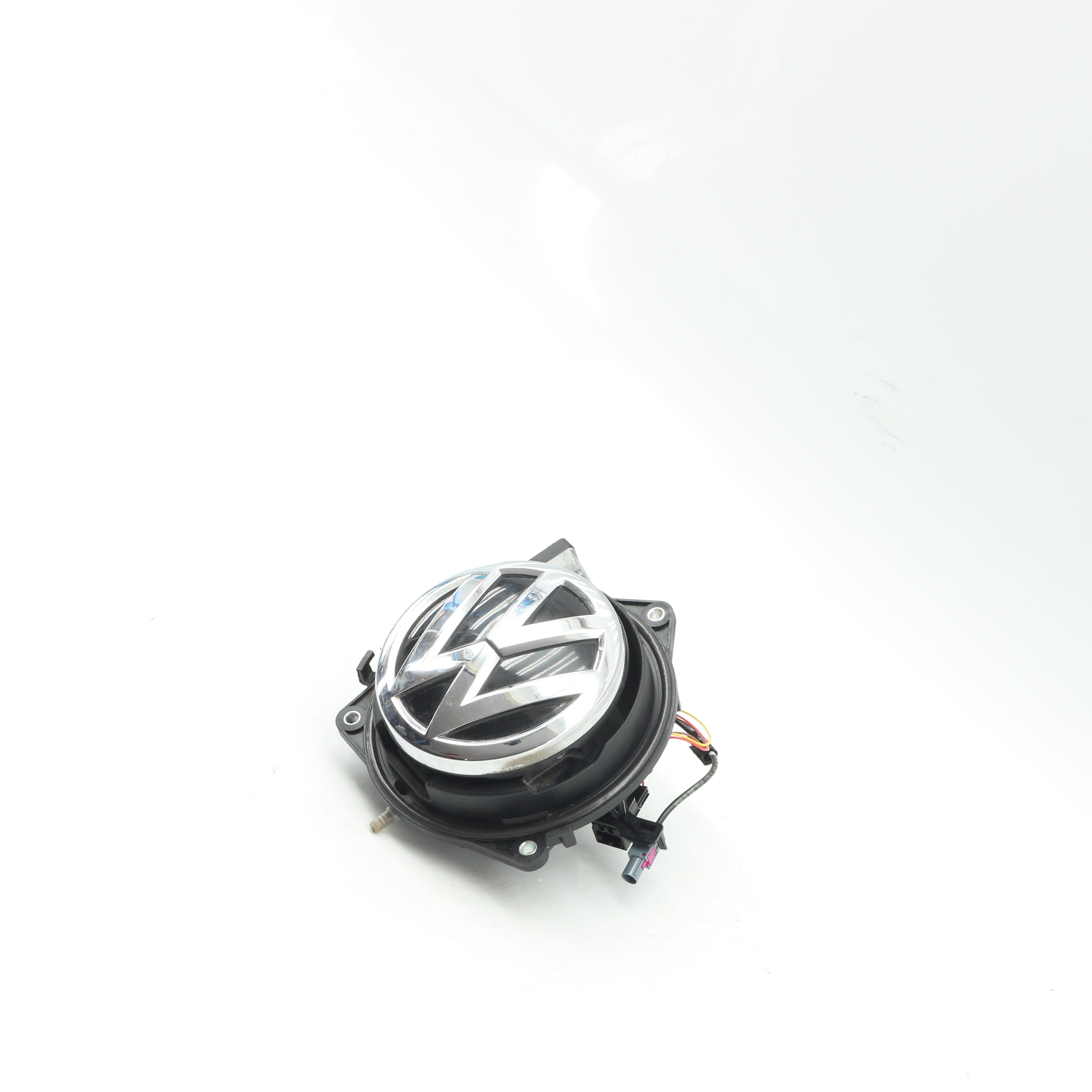 Used VOLKSWAGEN POLO 1.2 TRENDLINE DSG Boot Lid Tailgate Release Button Handle - OEM Part 2G6827469A