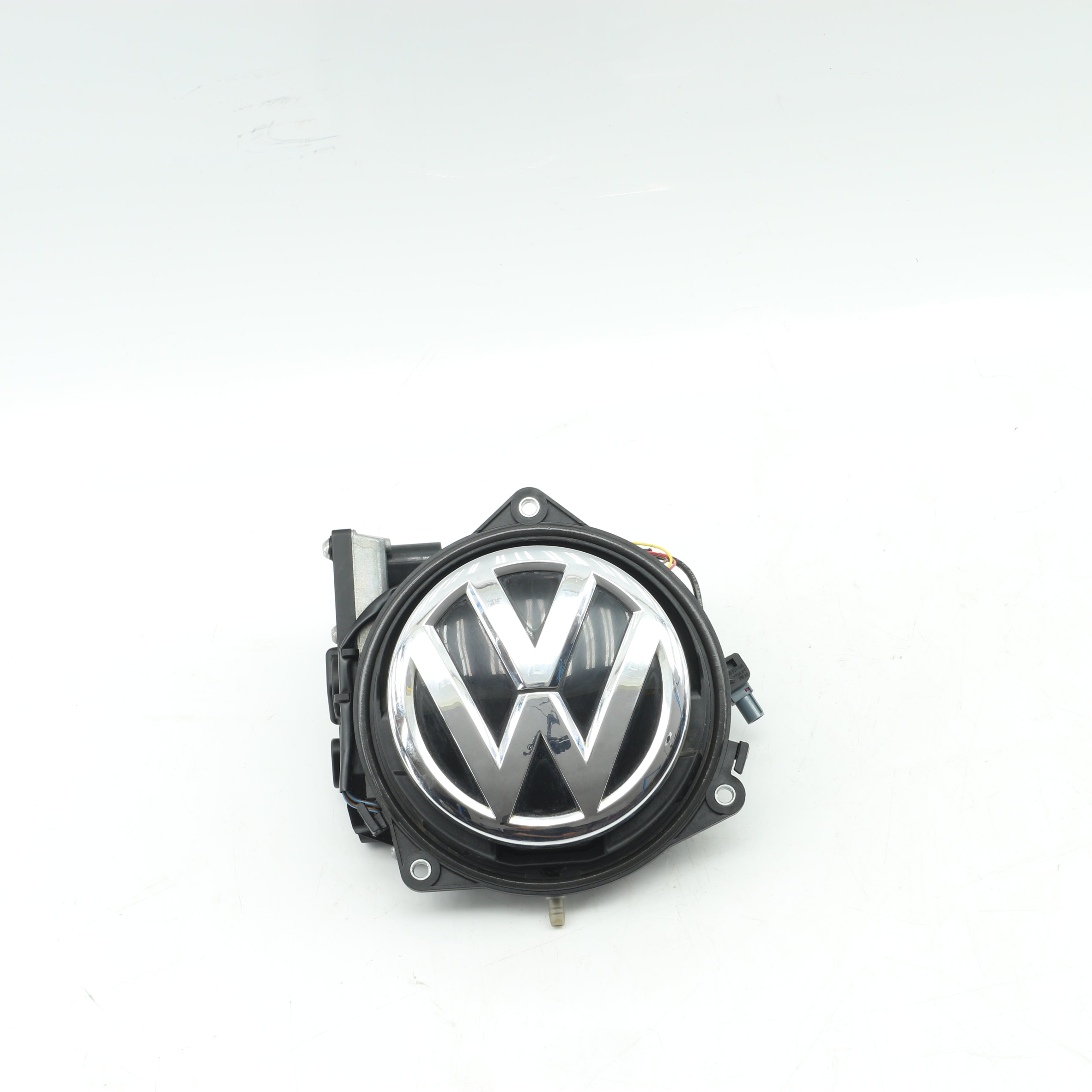 Used VOLKSWAGEN POLO 1.2 TRENDLINE DSG Boot Lid Tailgate Release Button Handle - OEM Part 2G6827469A