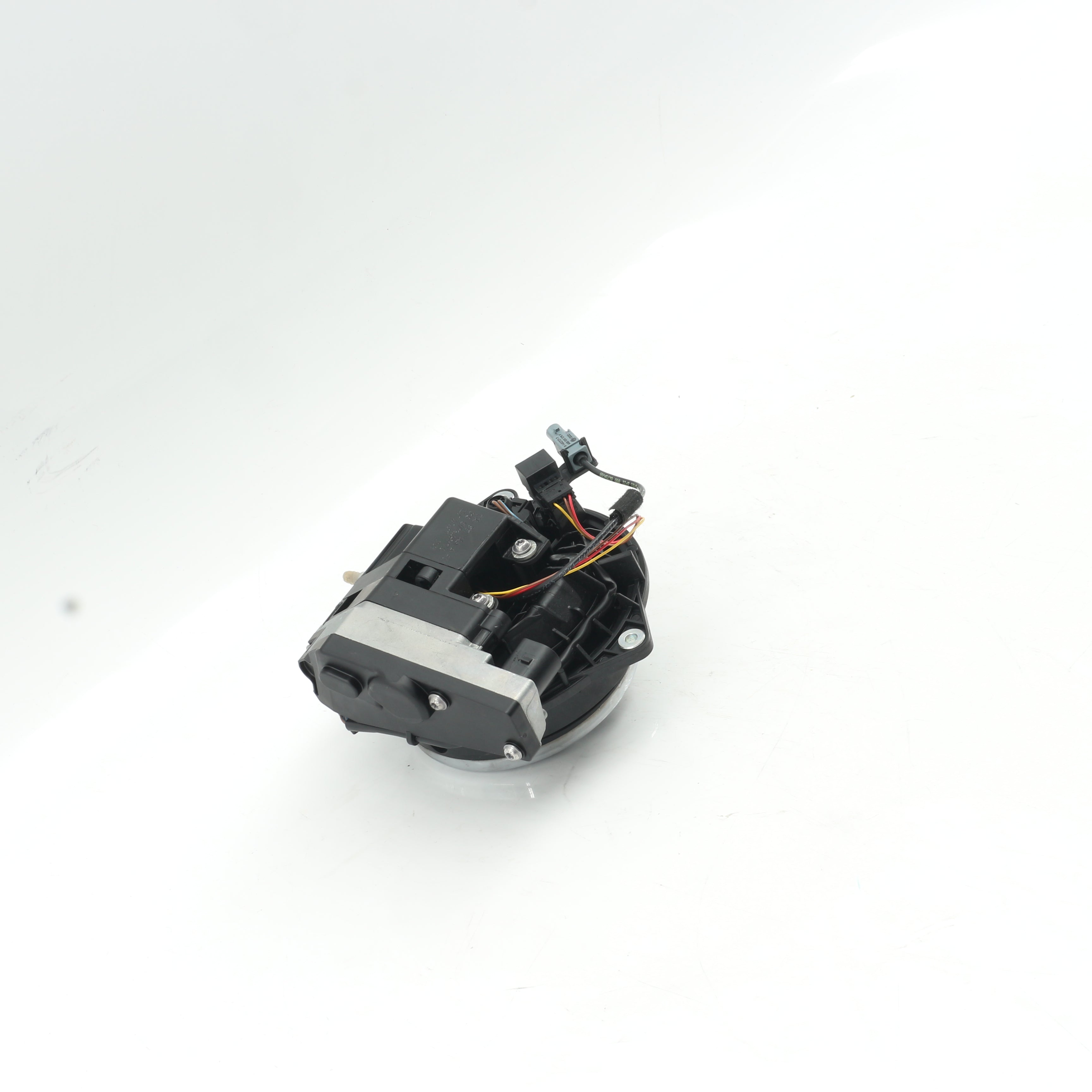 Used VOLKSWAGEN POLO 1.2 TRENDLINE DSG Boot Lid Tailgate Release Button Handle - OEM Part 2G6827469A