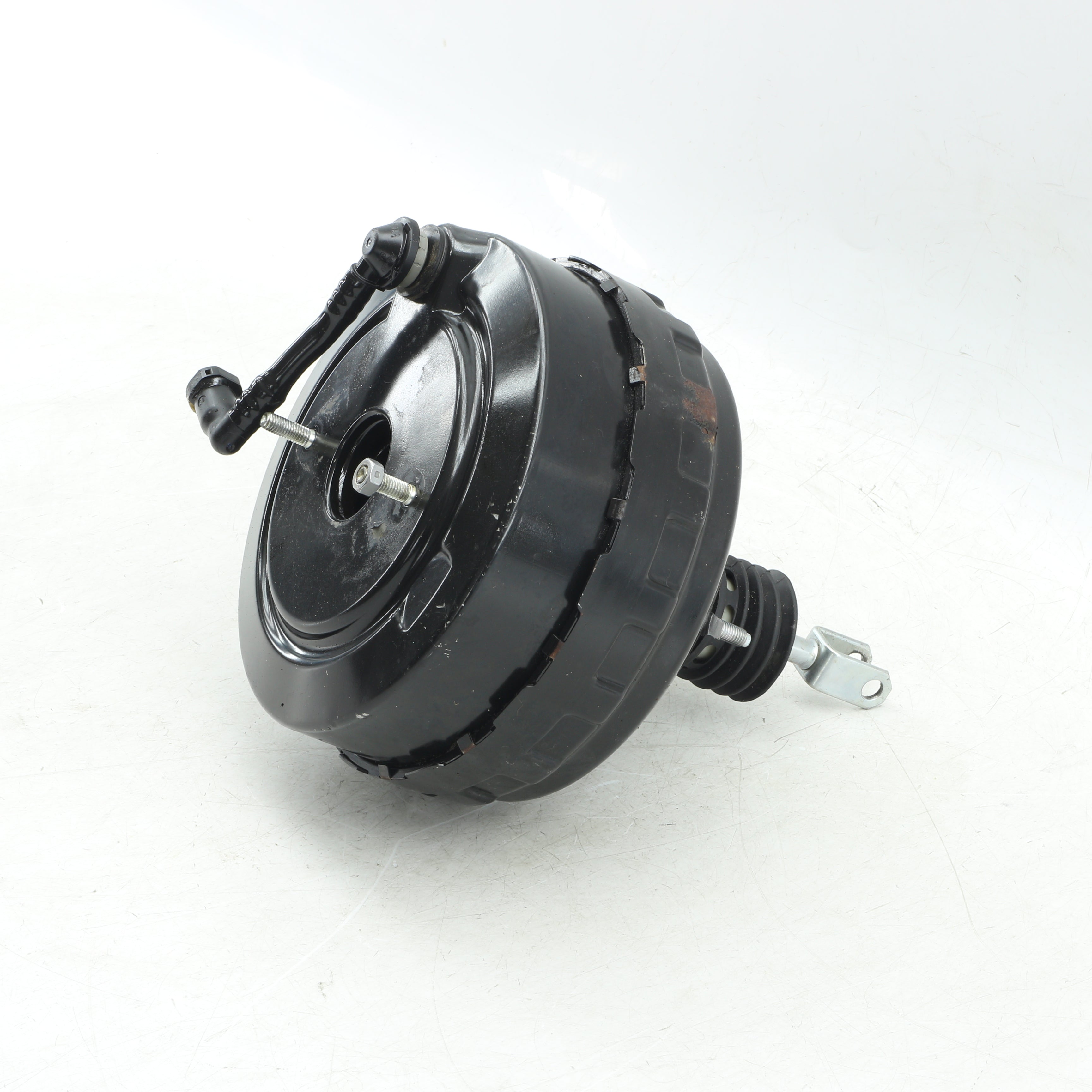Used BMW 320i A/T (E90) brake booster - 29675945004