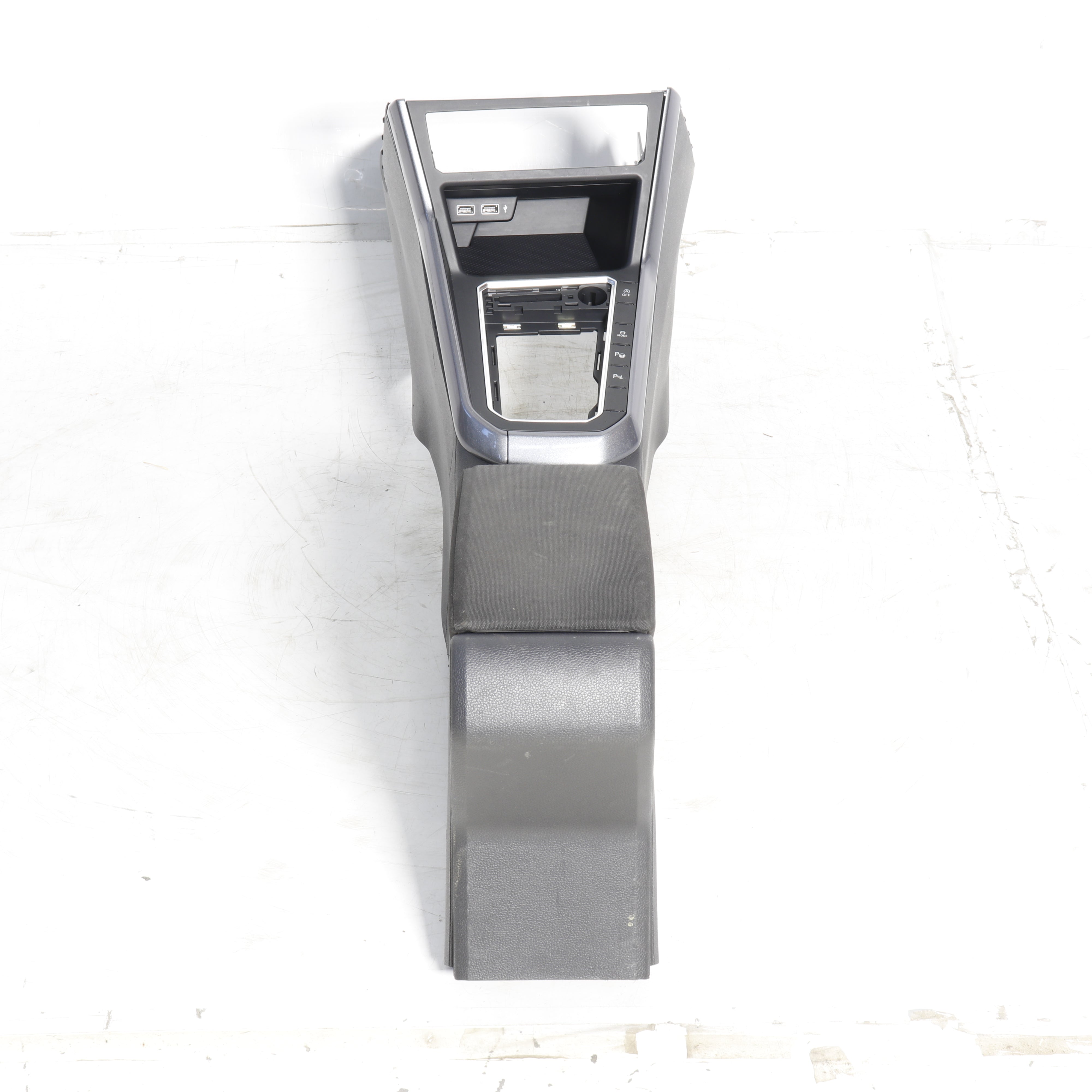 Used VOLKSWAGEN POLO 1.2 TRENDLINE DSG Center Console - OEM Part 2G2857925B