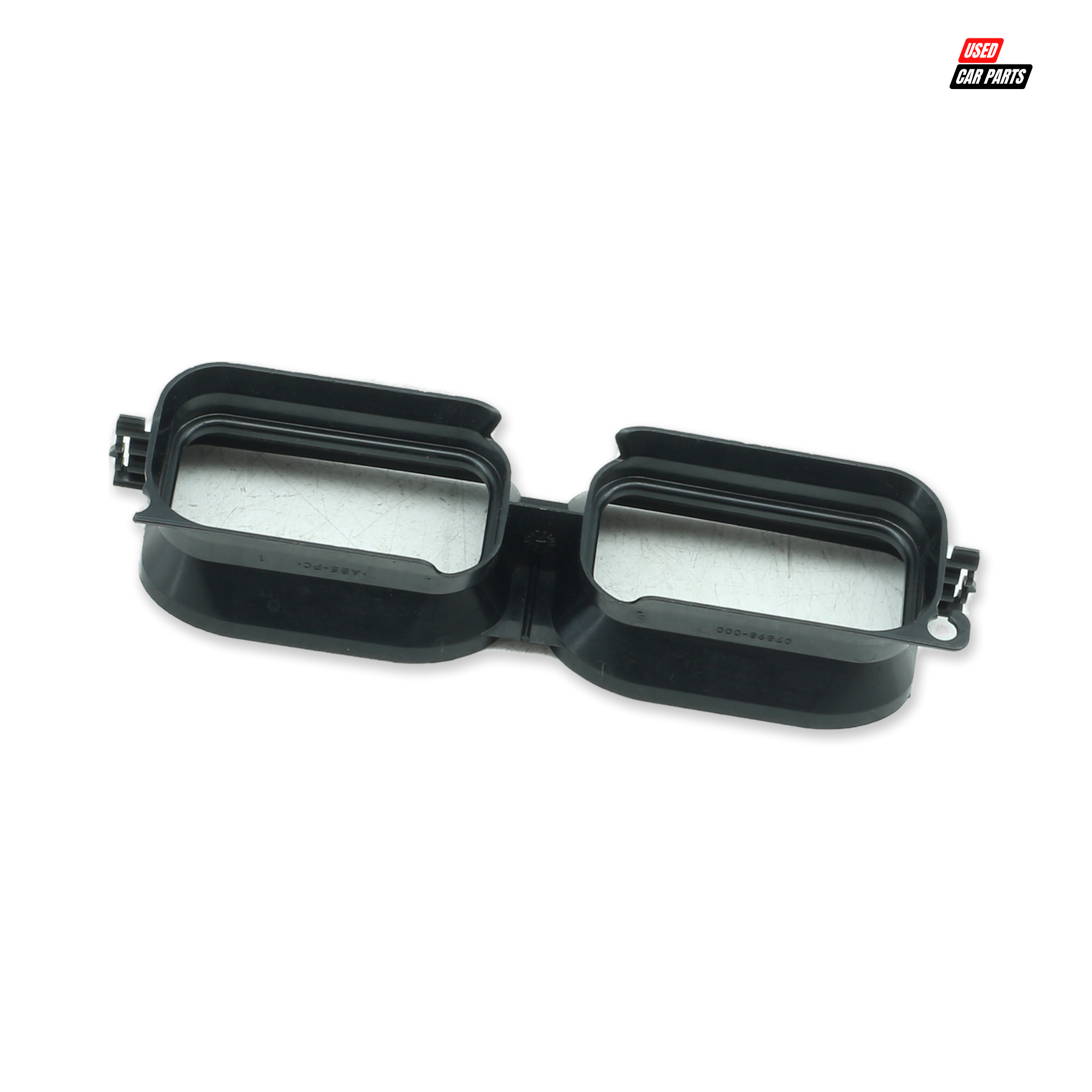 Used Dashboard Center Air Vent Console (Part Number A204830032) for 2011 MERCEDES-BENZ B180