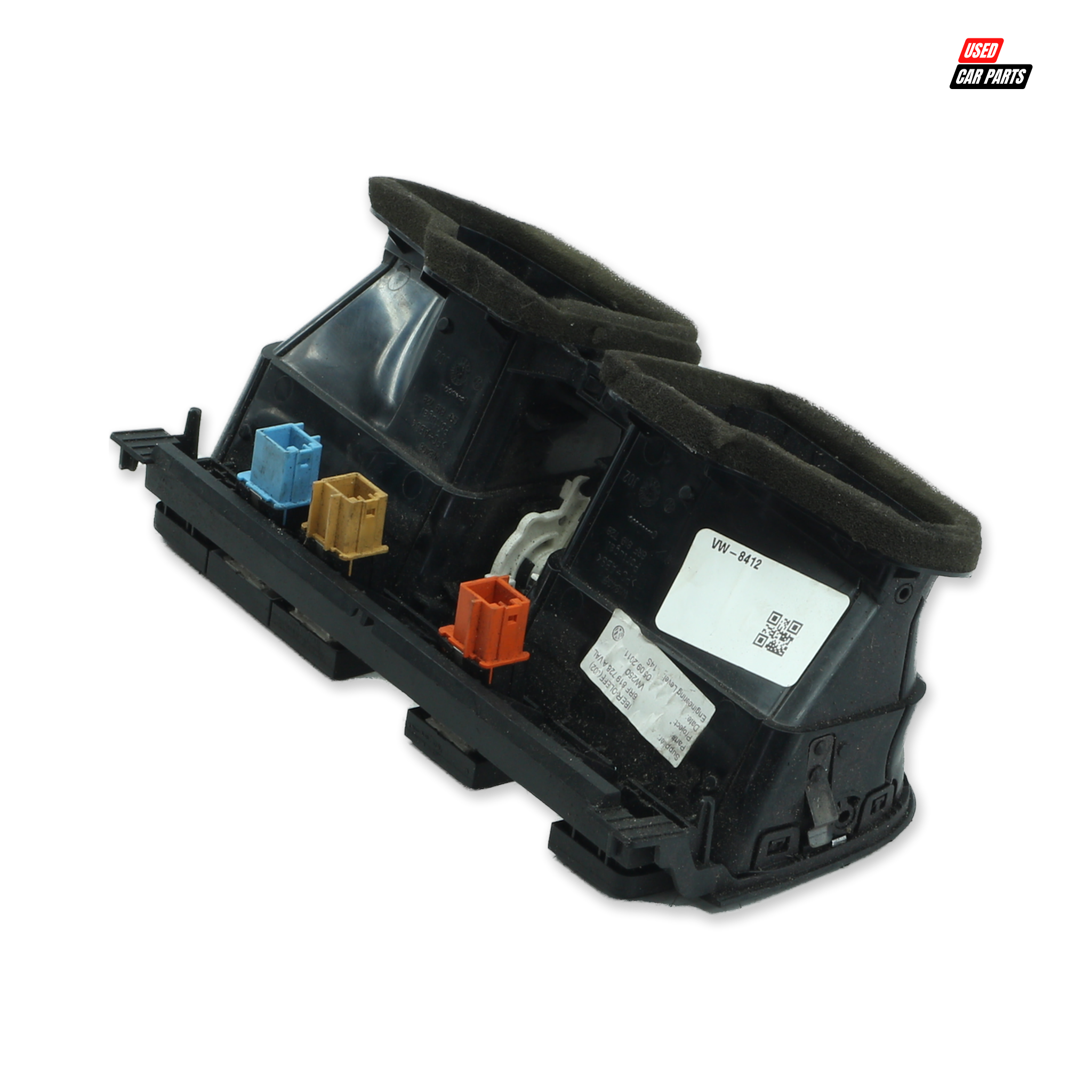 Used Dashboard Center Vent Switches (Part Number 6RF819728A) for 2009 Volkswagen Polo Mk5 Hatchback TDI