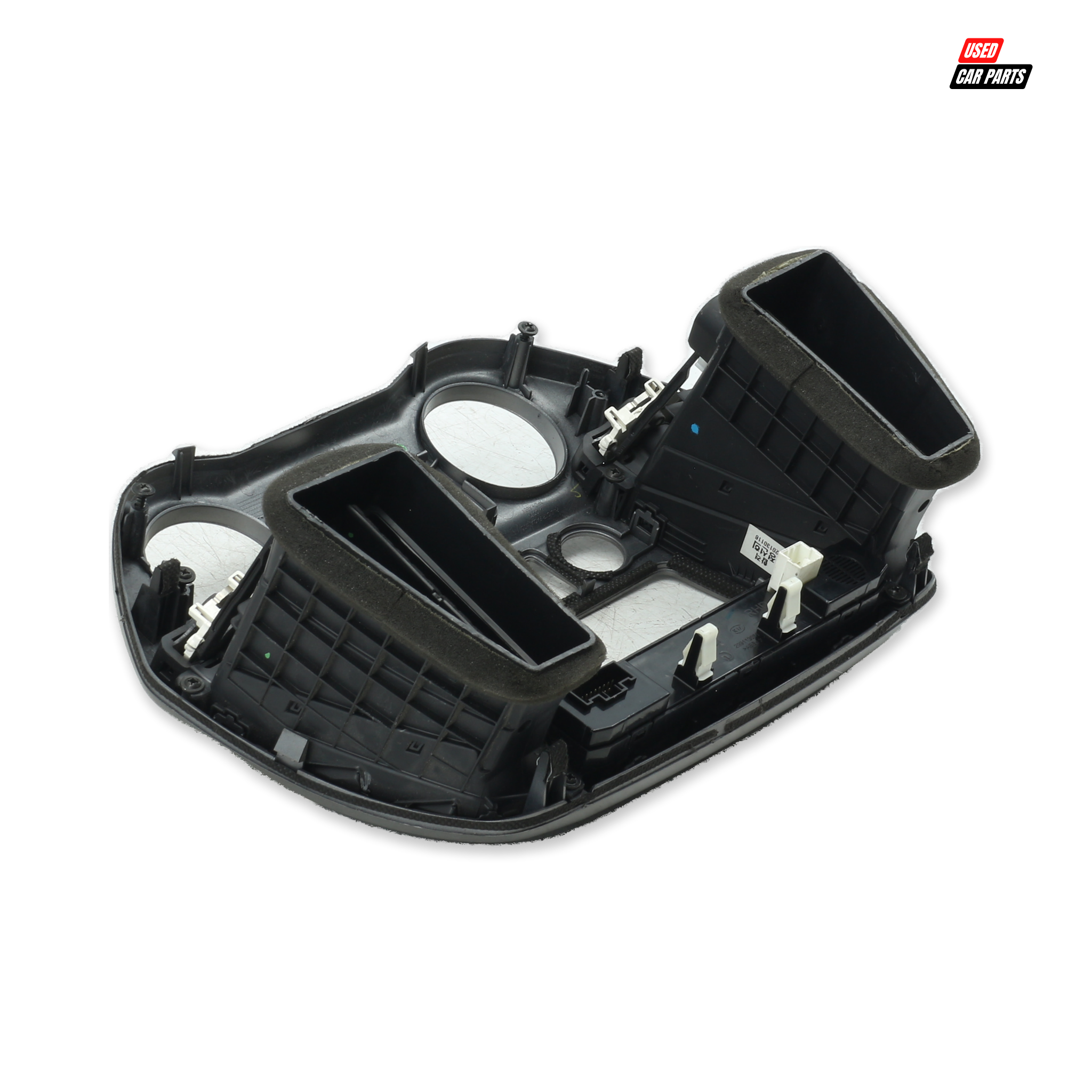 Used Hyundai i20 Active (Facelift) 2014 Dashboard Center Vent Switches (Part Number 299113651)