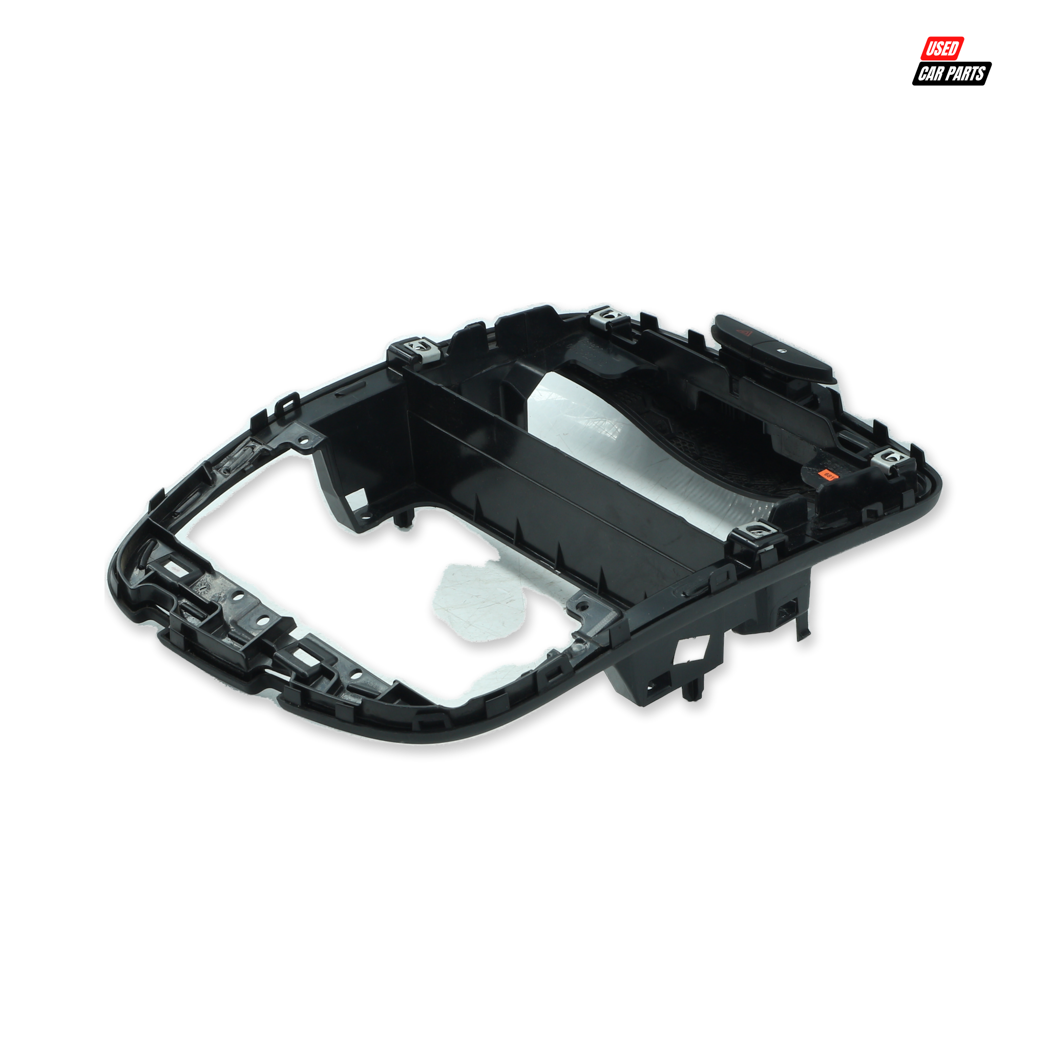 Renault Clio IV Dashboard Screen Display Surround Trim (Part Number 681048775R)