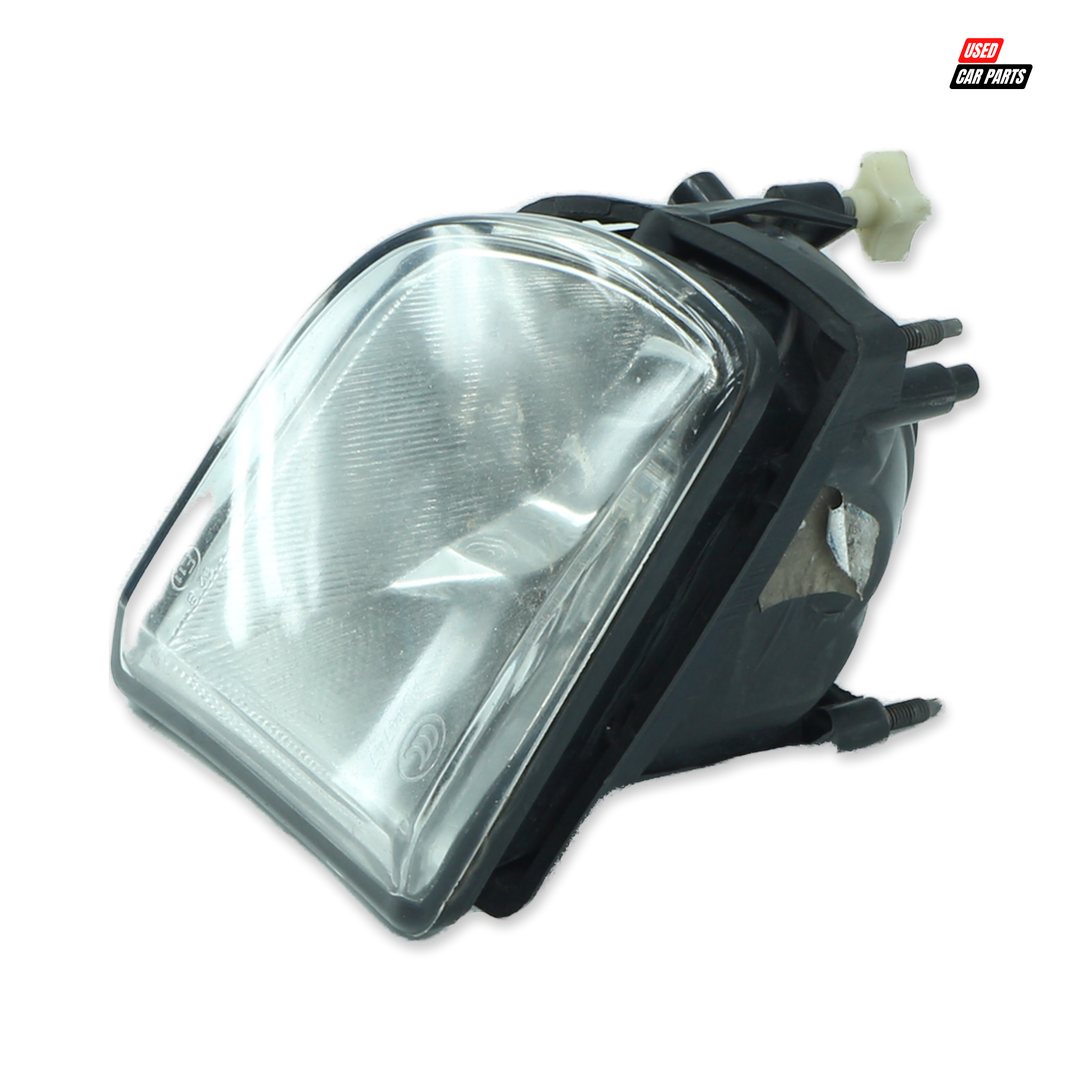 Used OEM Driver's Side Front Fog Light for 2014 CHERY 1.6 TX