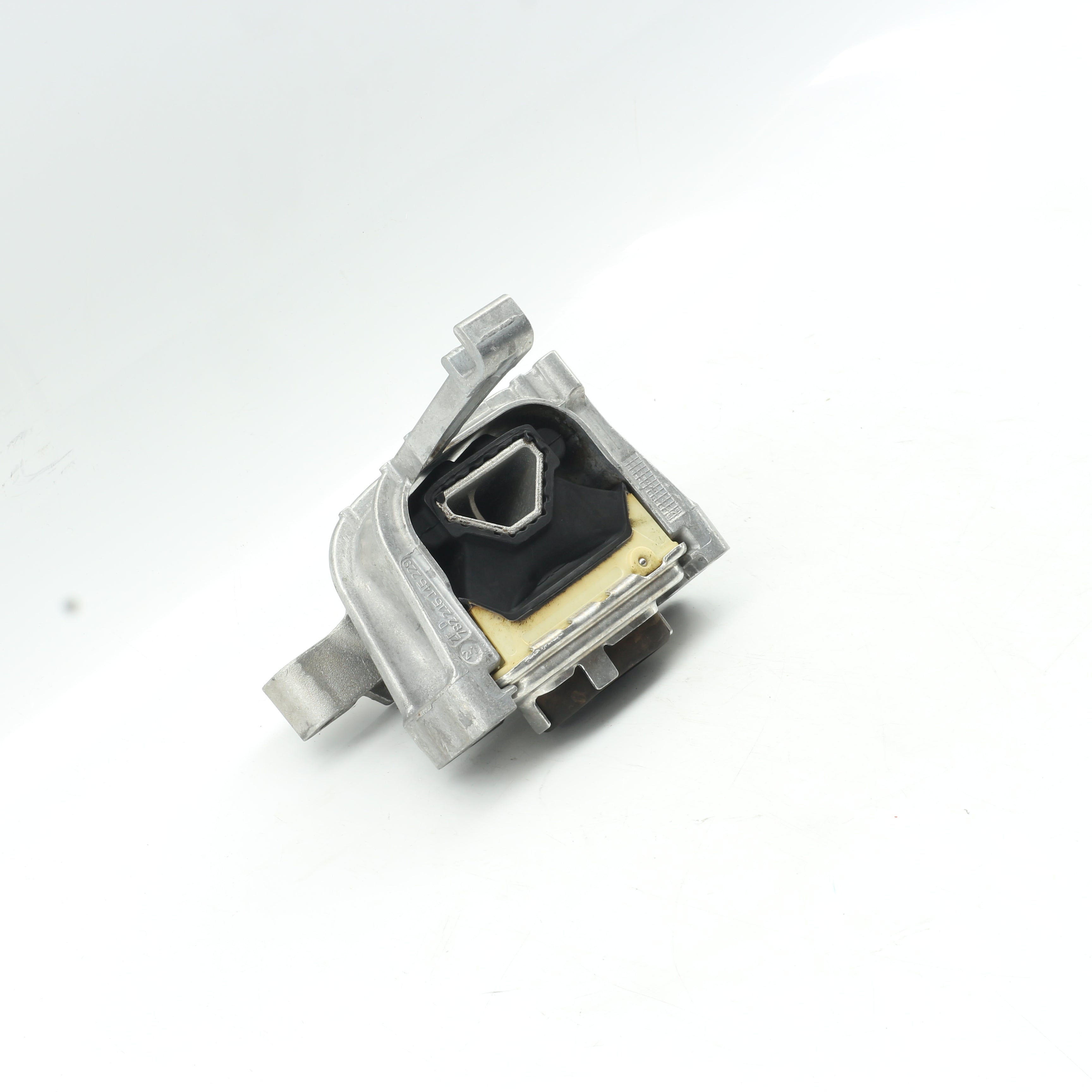 Used VOLKSWAGEN POLO 1.2 TRENDLINE DSG Driver Side Engine Mounting - OEM Part 5Q0199262DB
