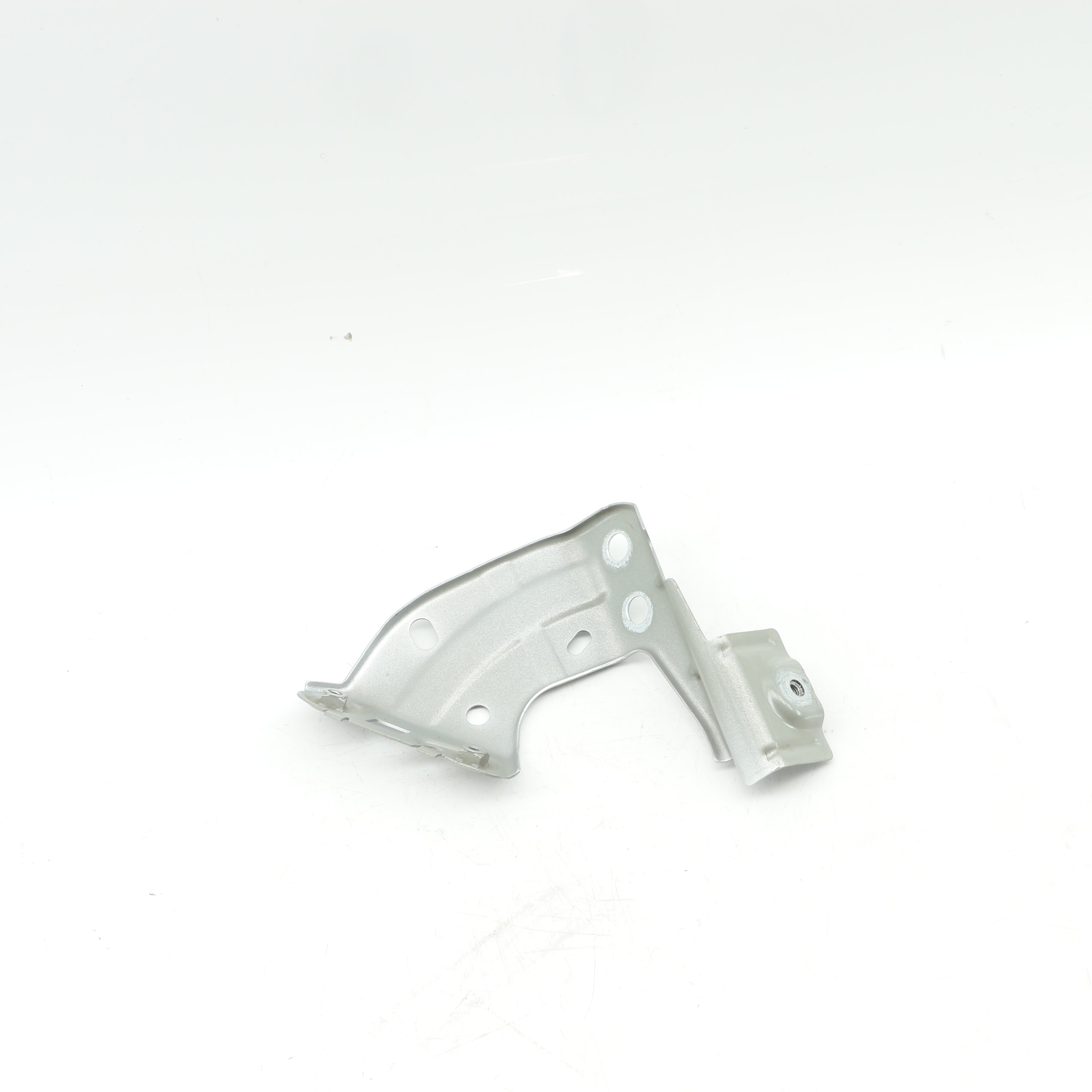Used VOLKSWAGEN POLO 1.2 TRENDLINE DSG Driver Side Front Fender Bracket - OEM Part 2G0821136