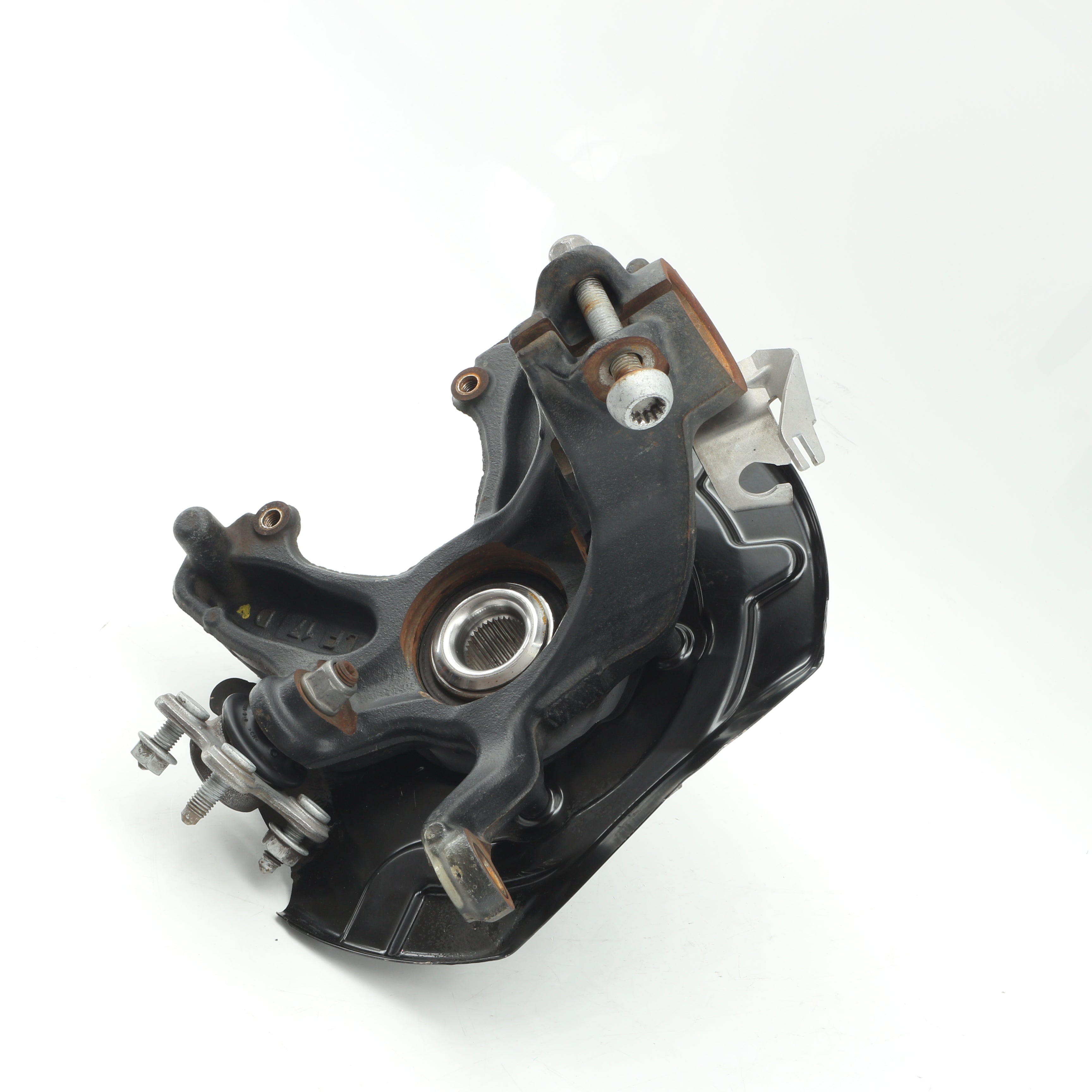 Used VOLKSWAGEN POLO 1.2 TRENDLINE DSG Driver Side Front Knuckle and Hub - OEM Part 2Q0407256H