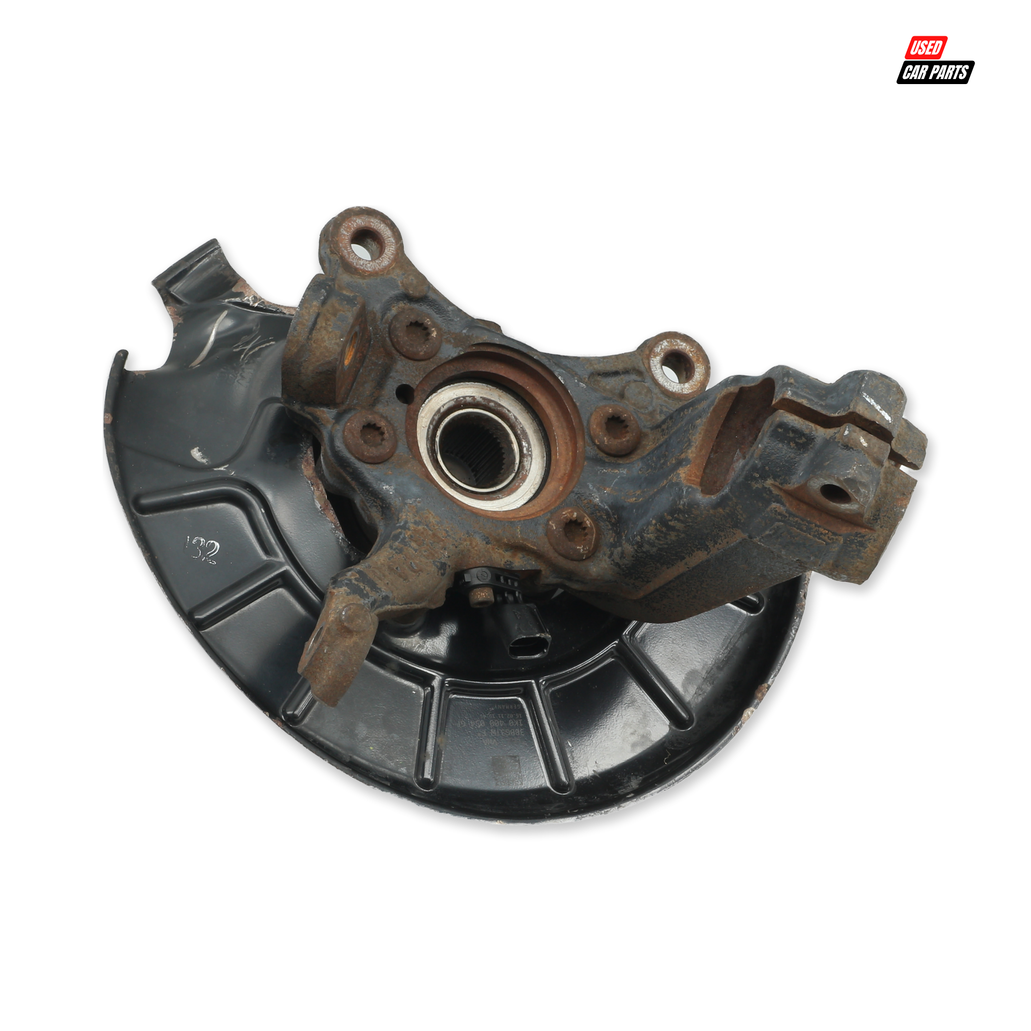 Used Driver Side Front Wheel Hub (Part Number 1K0615312F) for VOLKSWAGEN PASSAT 2015