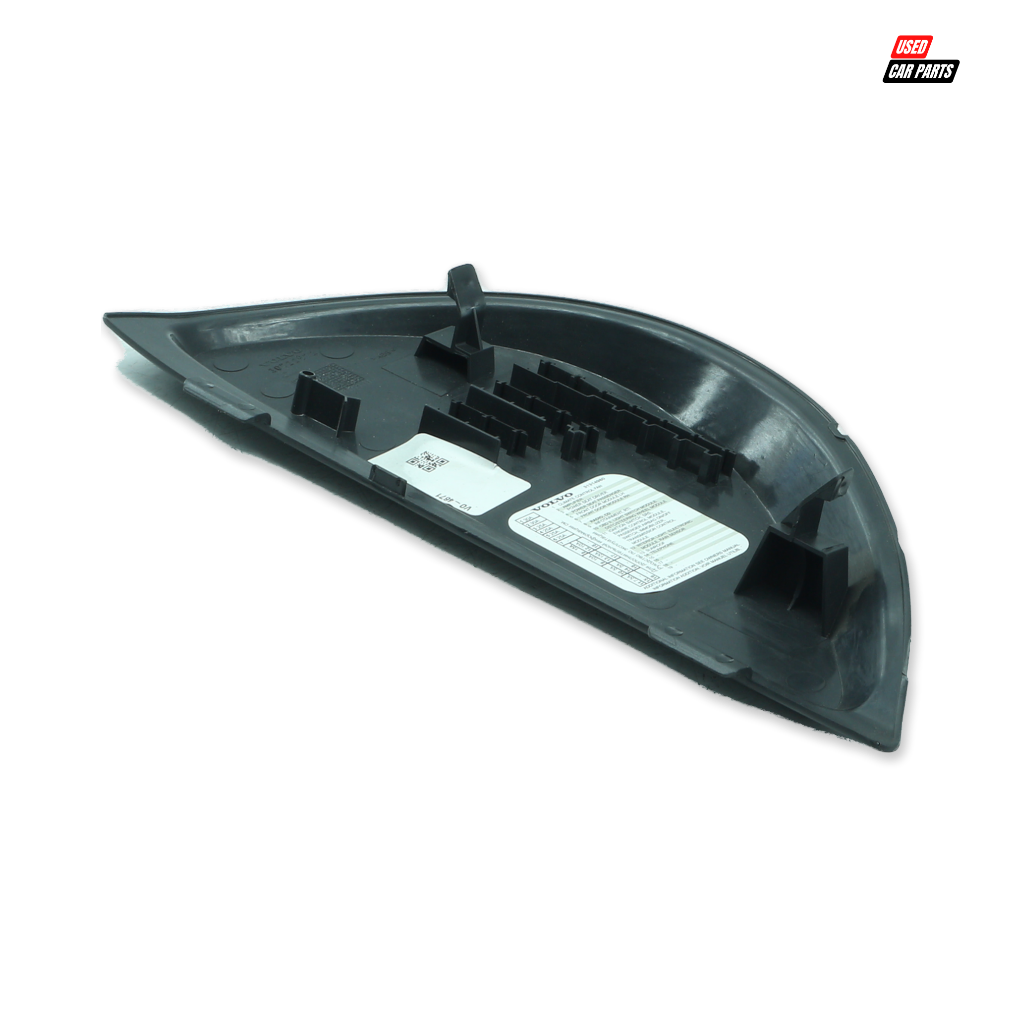 Used VOLVO XC90 D5 GEARTRONIC AWD Drivers Side Dashboard Side End Trim (Part Number 30722572)