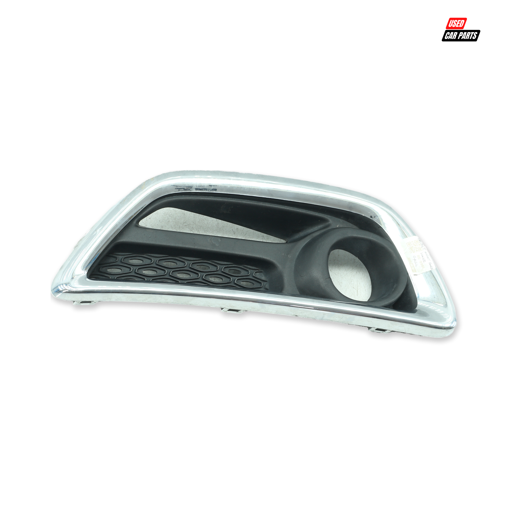Used Drivers Side Fog Light Grill (Part Number 620740754R) for RENAULT CAPTUR 2015