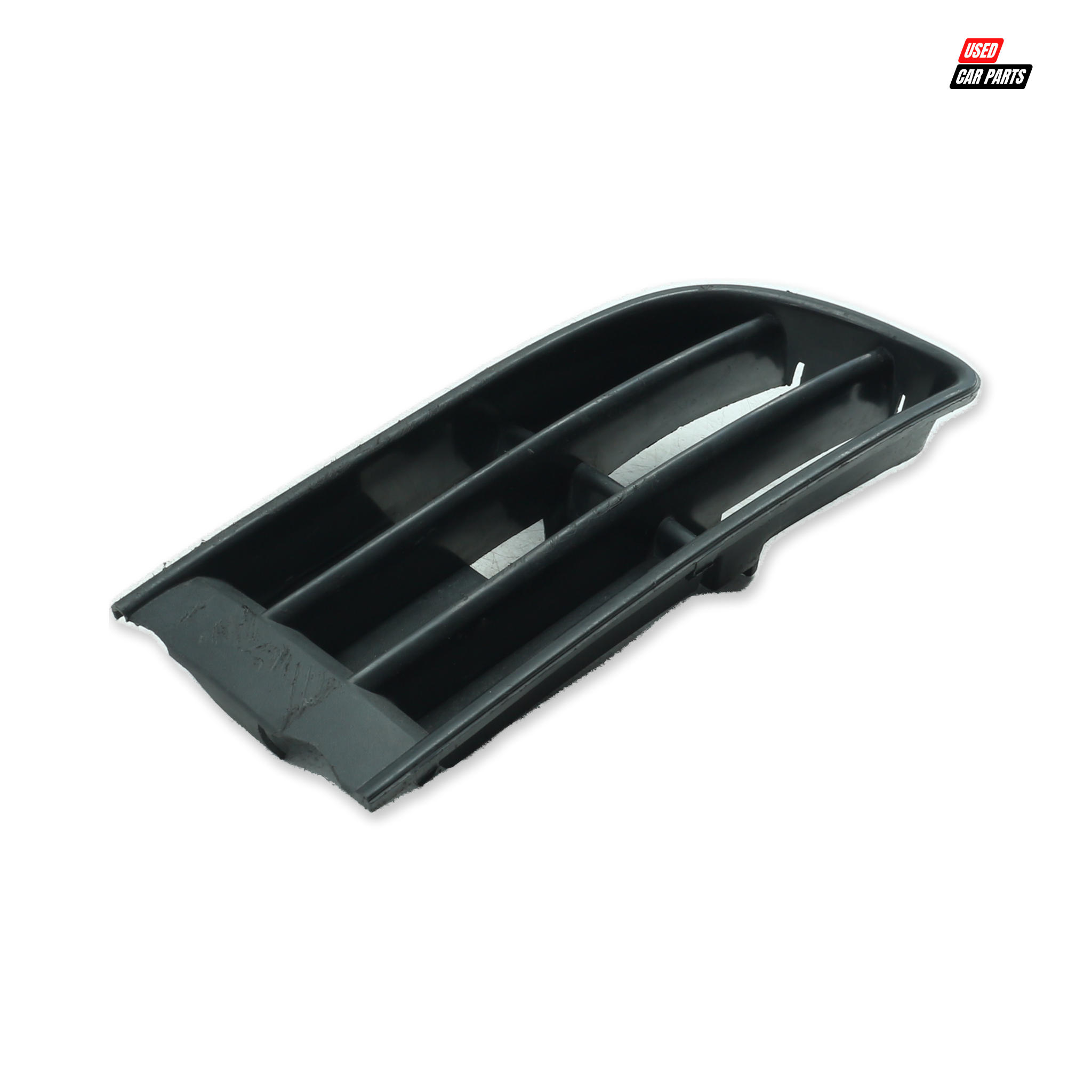 Salvaged Drivers Side Fog Light Grill for 2009 Volkswagen Polo Mk4 Sedan