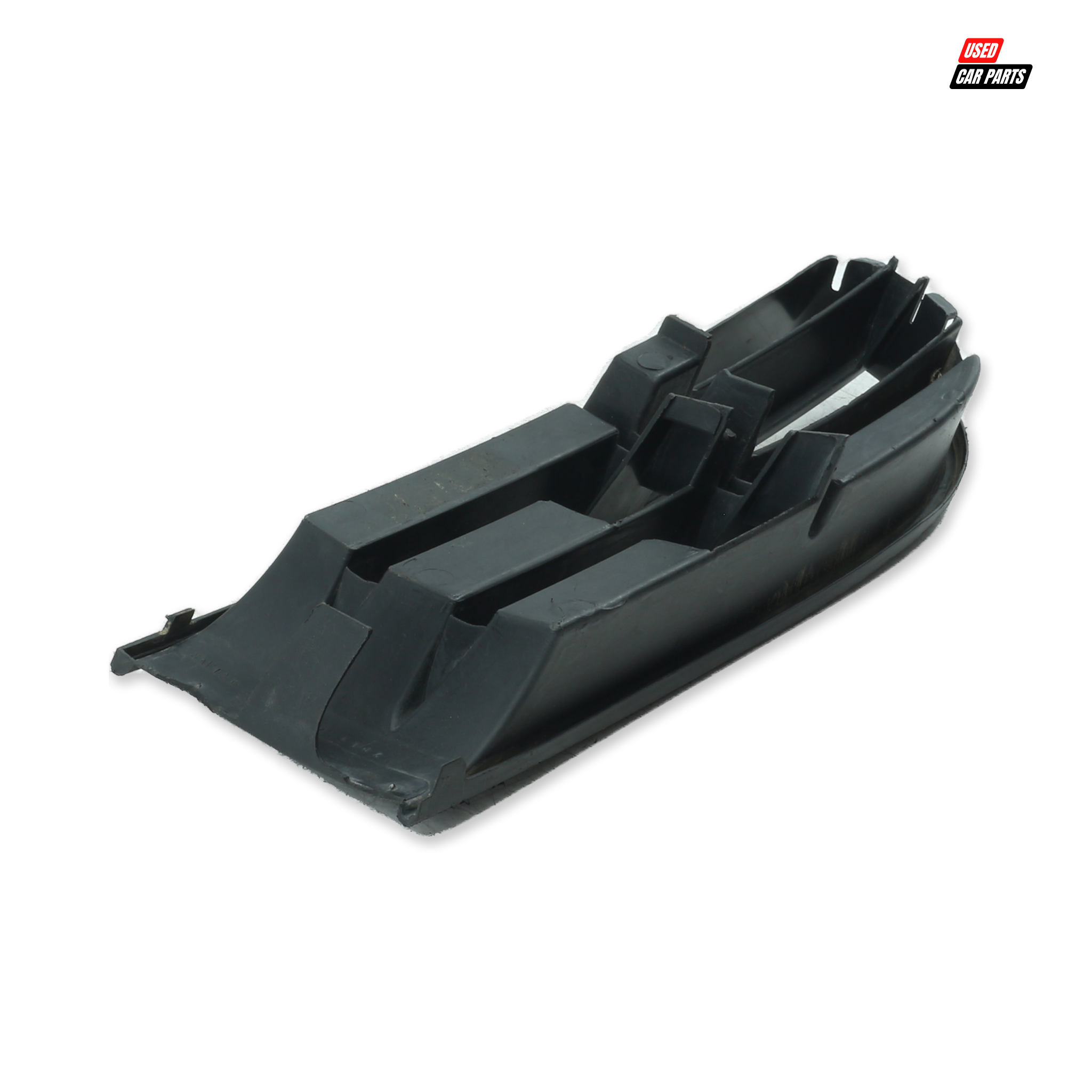 Salvaged Drivers Side Fog Light Grill for 2009 Volkswagen Polo Mk4 Sedan