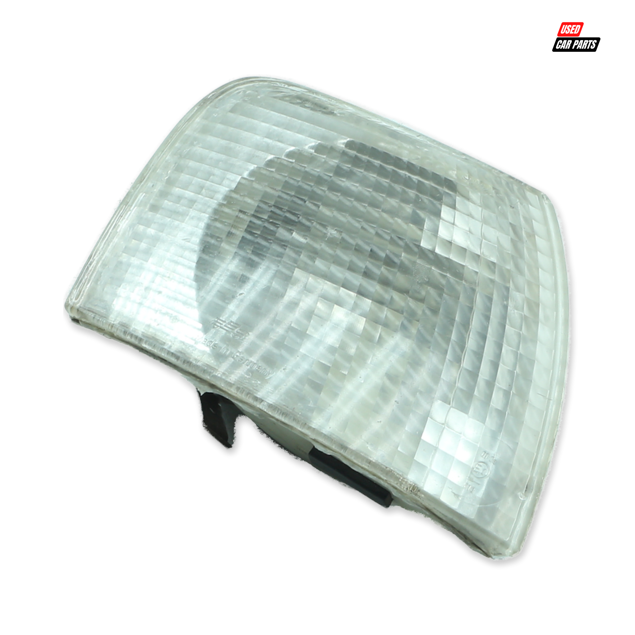 Used Drivers Side Front Fog Light (Part Number 3B0953050C) for VOLKSWAGEN PASSAT 2000