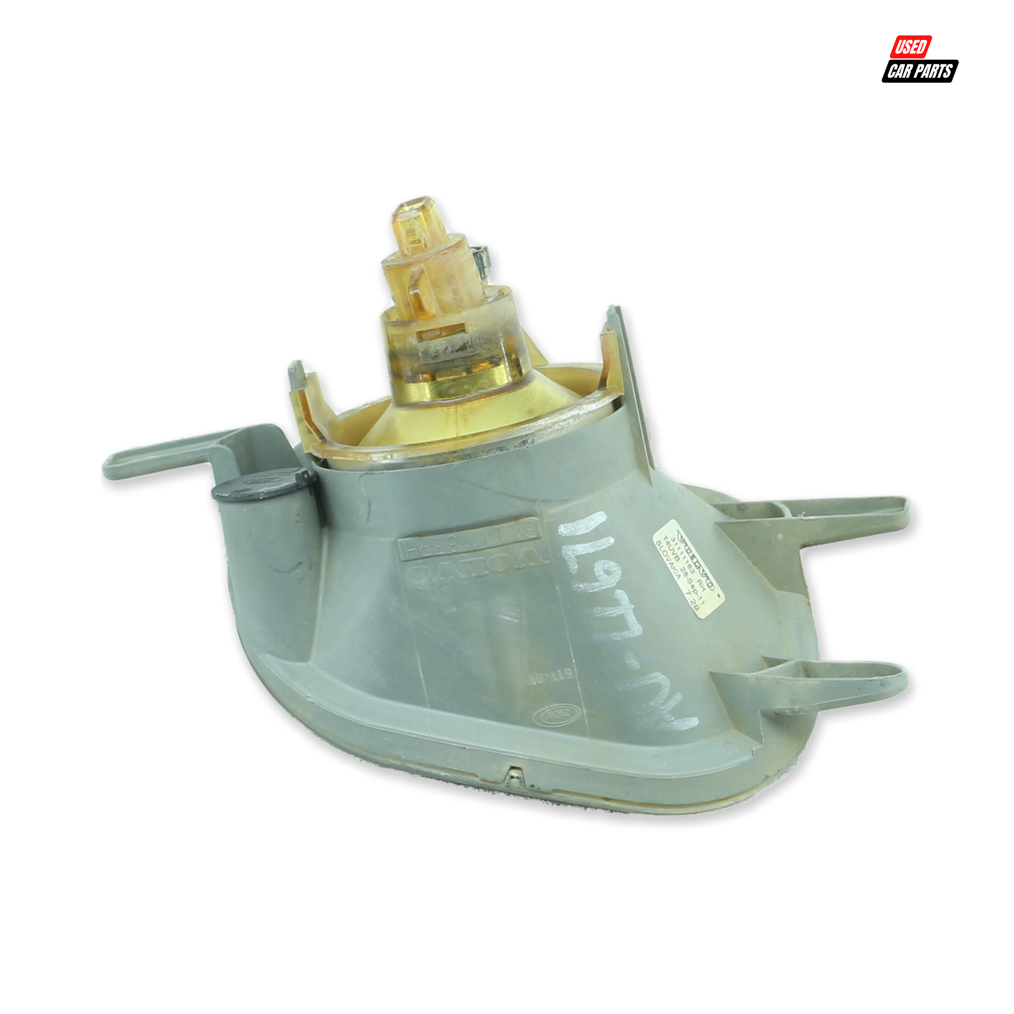 Used Drivers Side Front Fog Light (Part Number 31111183) for 2012 VOLVO XC90 D5 GEARTRONIC AWD