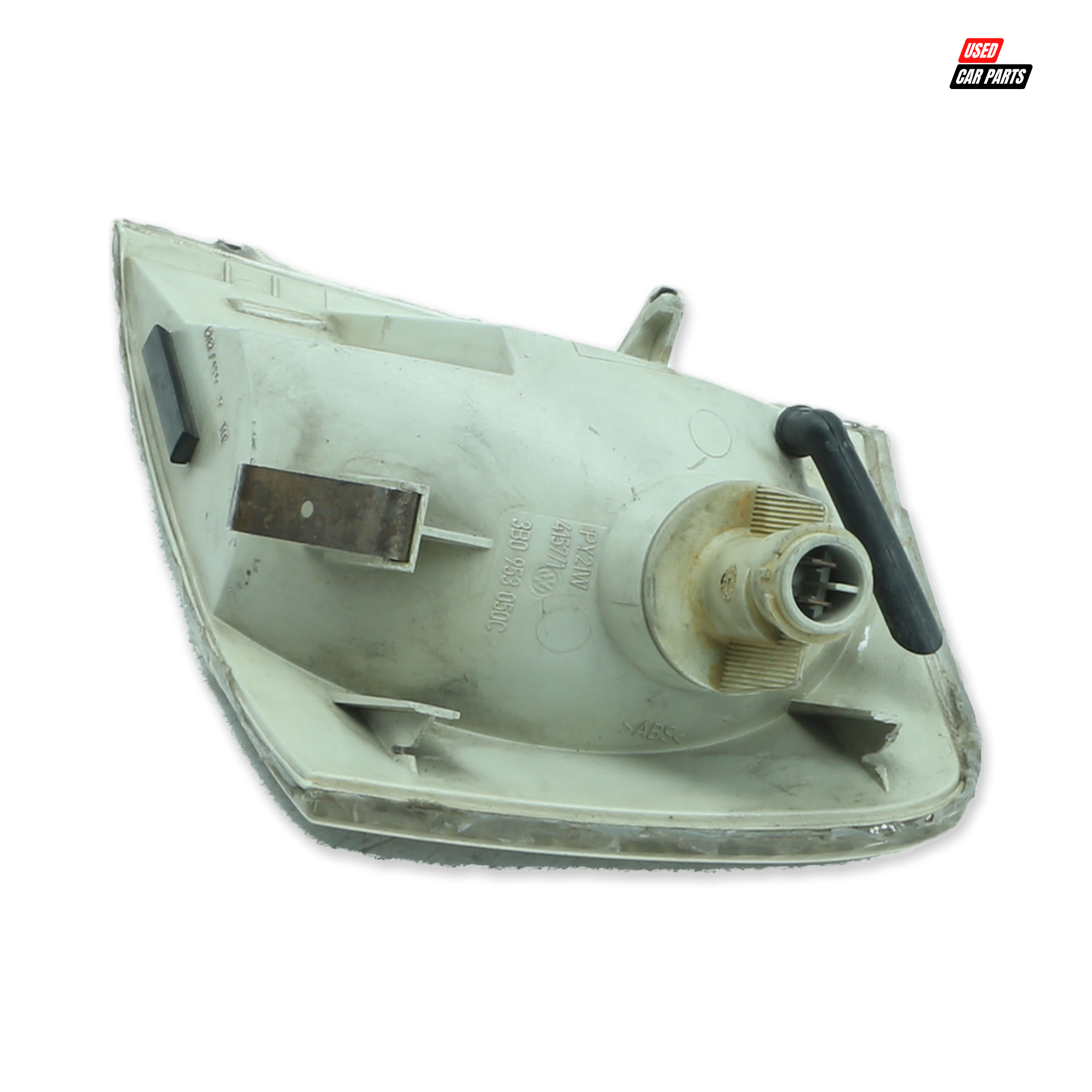 Used Drivers Side Front Fog Light (Part Number 3B0953050C) for VOLKSWAGEN PASSAT 2000