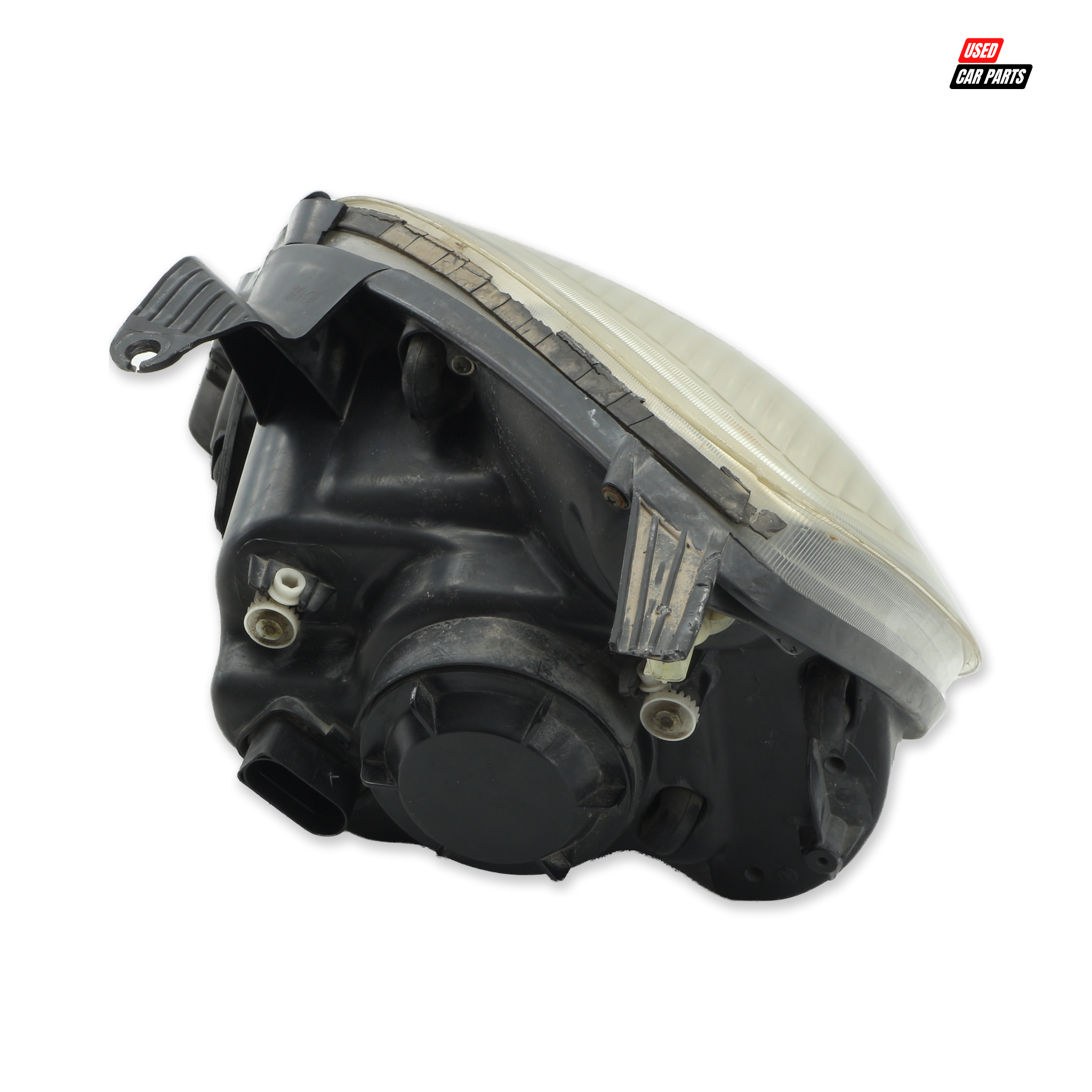 Drivers Side Headlight (Part Number T113772020) for 2014 CHERY 1.6 TX - Used (Salvaged)