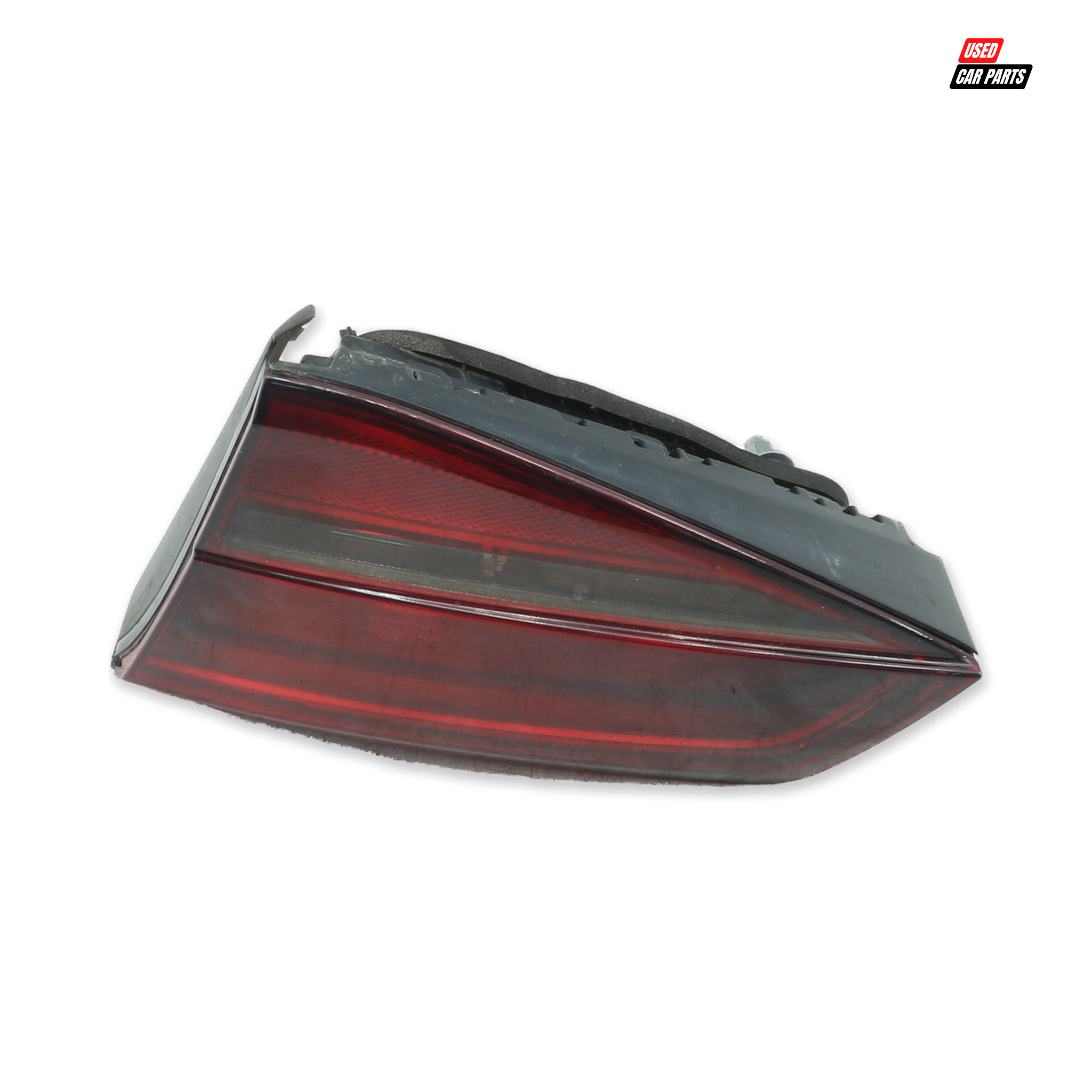 Used Drivers Side Inner Taillight (Part Number 5C6945094) for 2015 Volkswagen Jetta